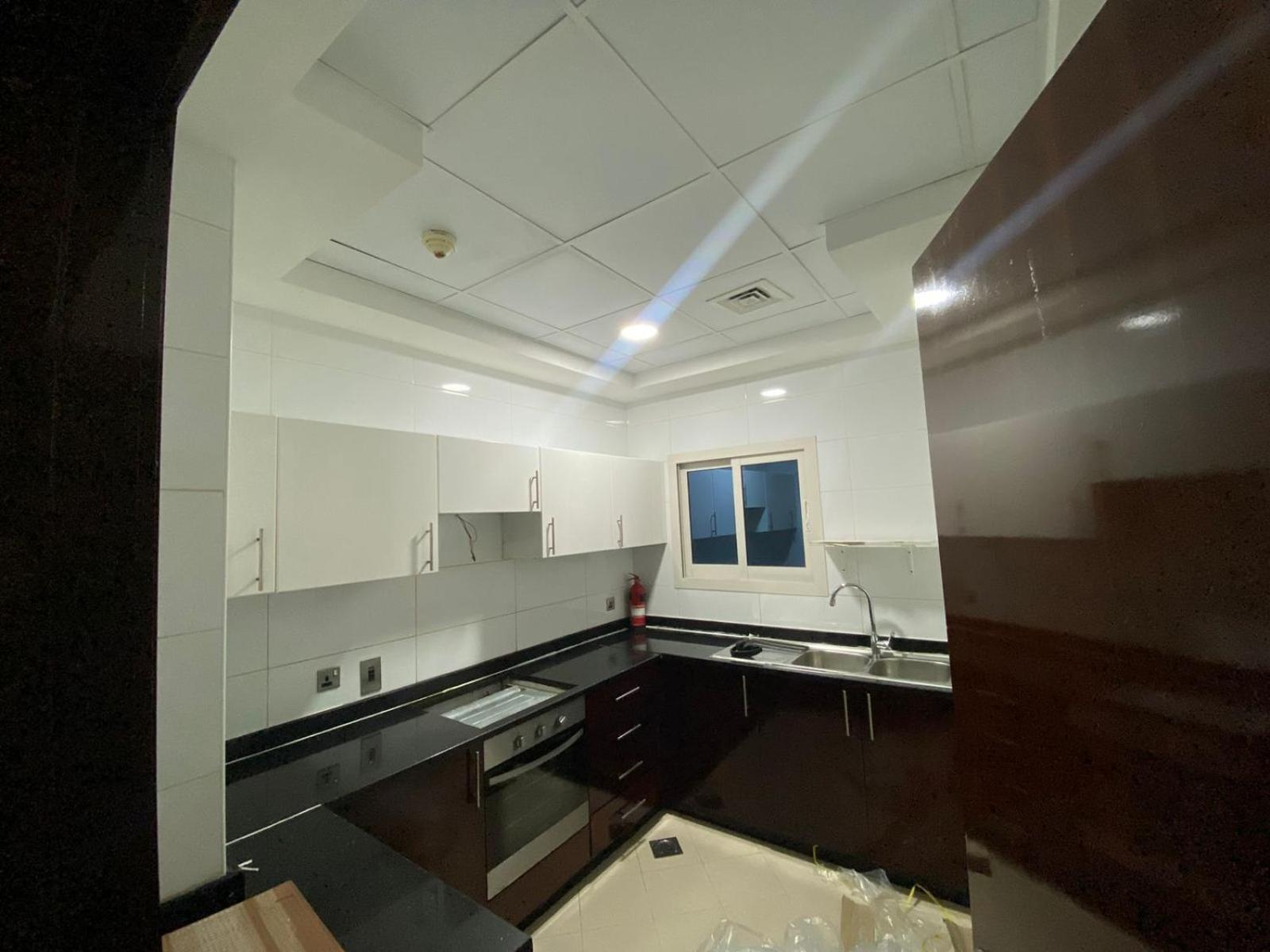Striped Partition In Barsha 1 Near Mall Of The Emirates Homestay Dubai
