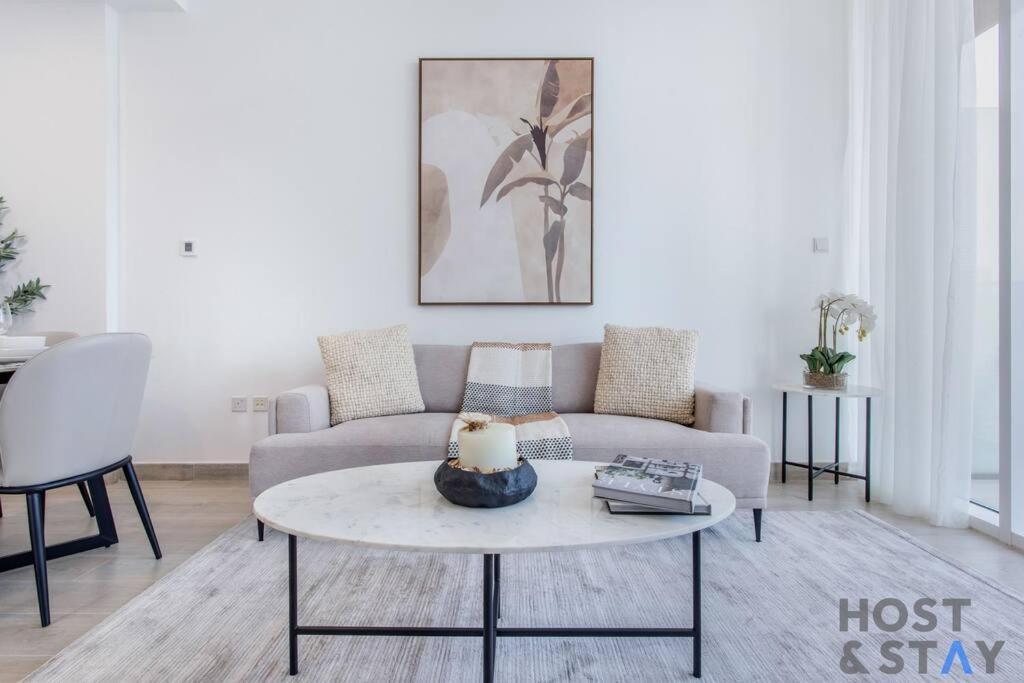 Elegant 1br At Bloom - Host & Holiday home