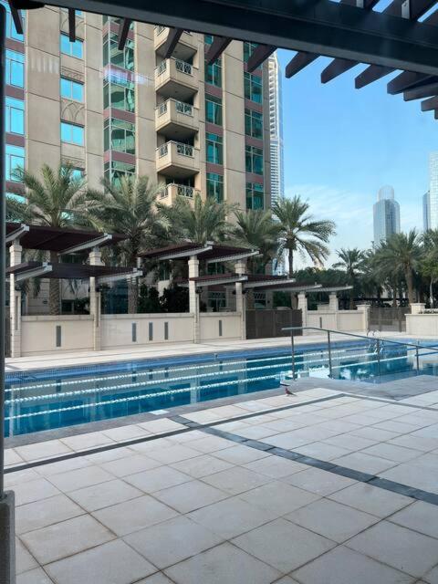 Apartment Luxury Marina Views On Marina Walk Waterfront 3 Bed Property *