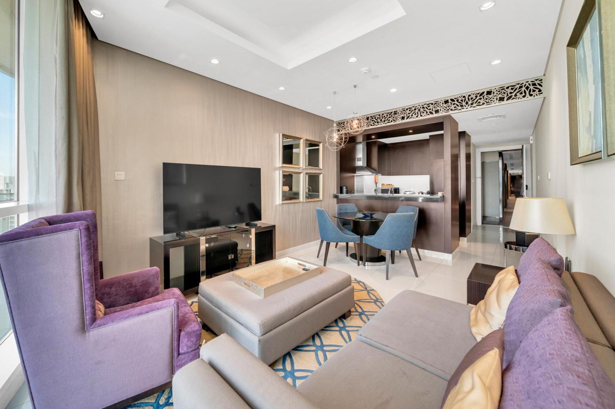 Downtown Views Apartment