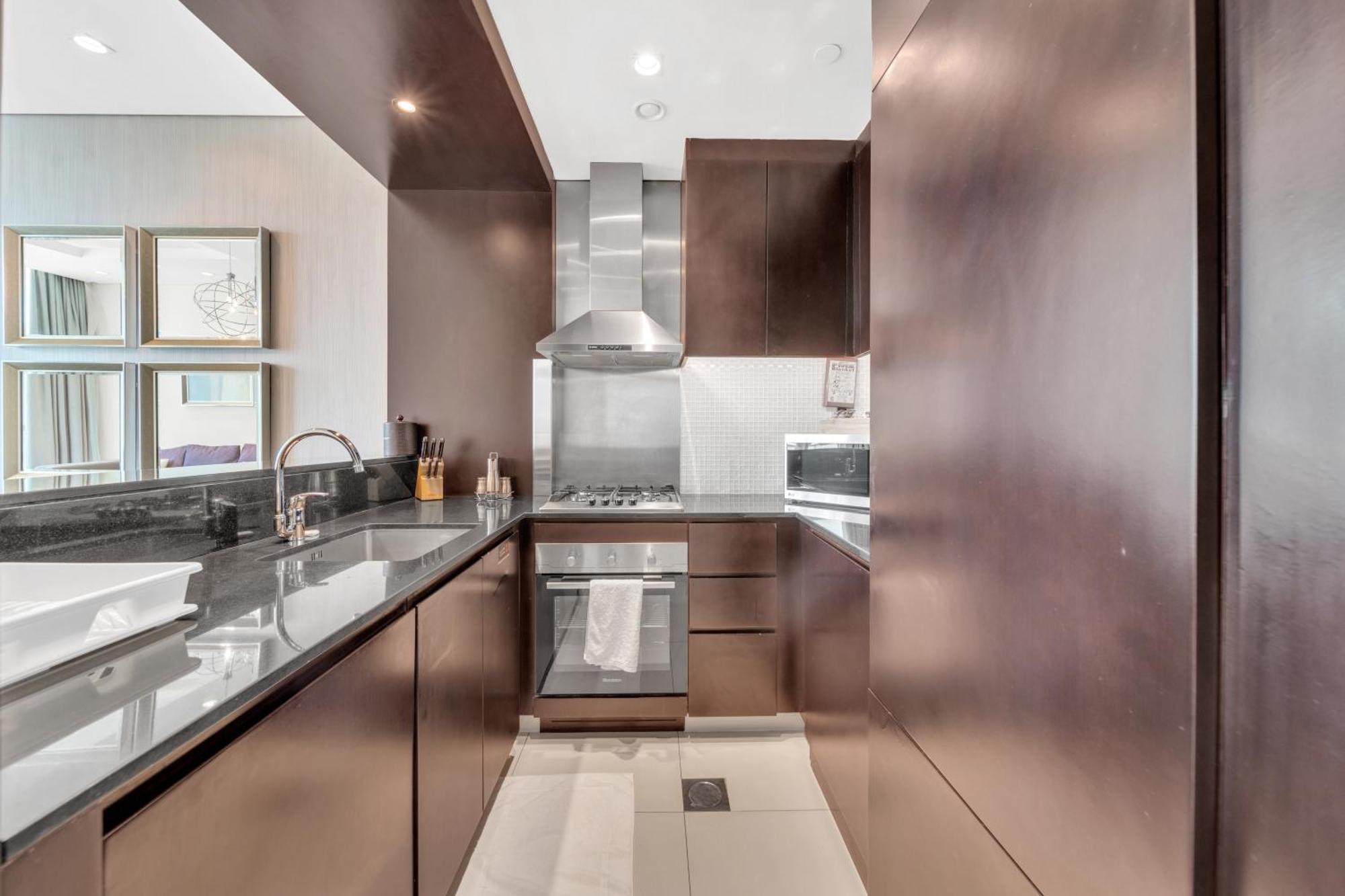 Apartment Downtown Views Dubai