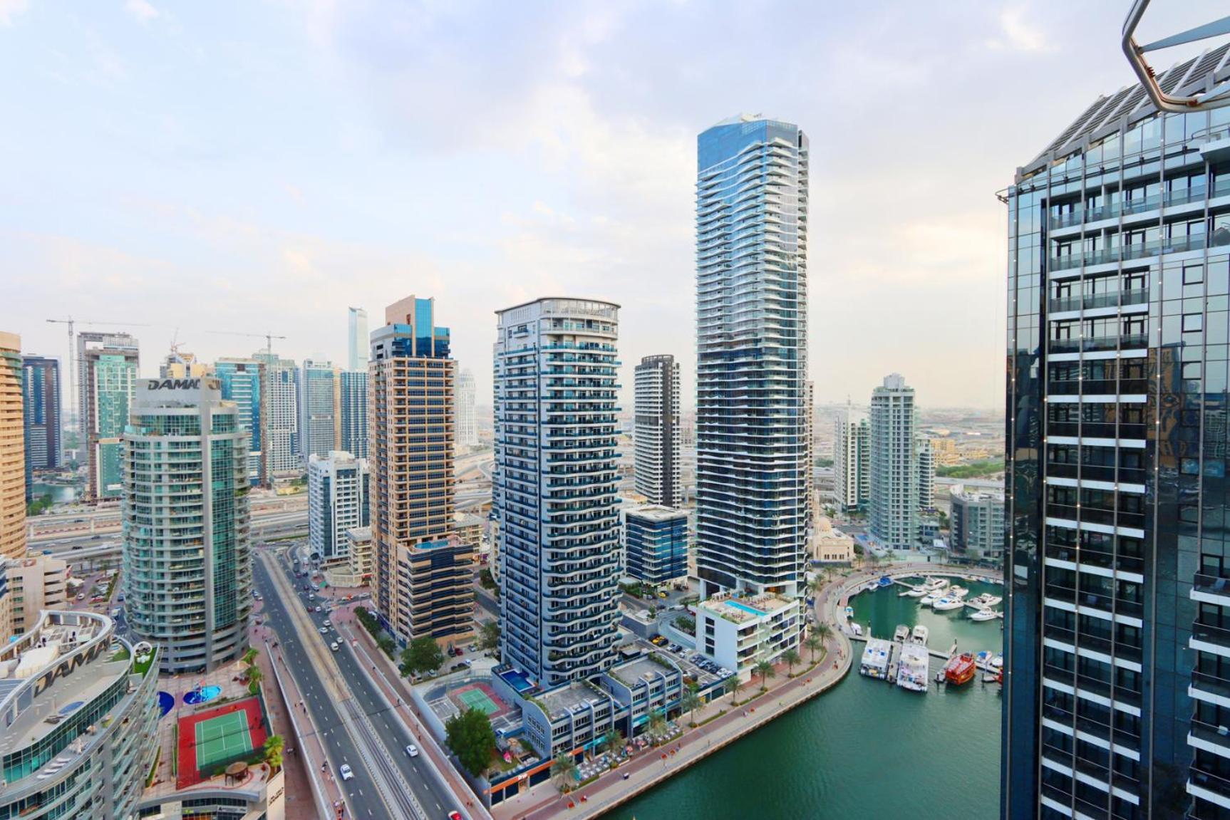 Marina Wharf High Floor With Open View *