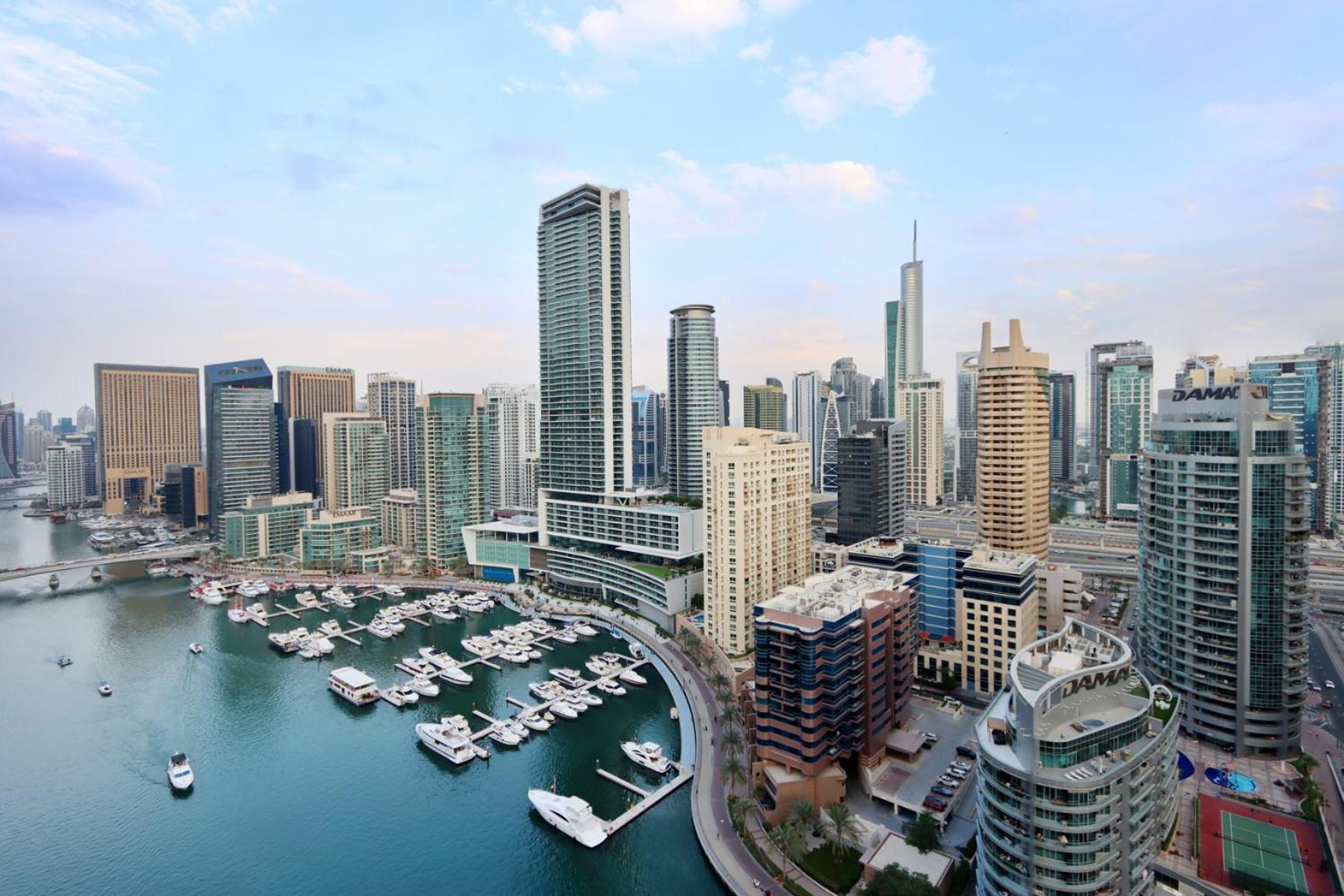 Marina Wharf High Floor With Open View
