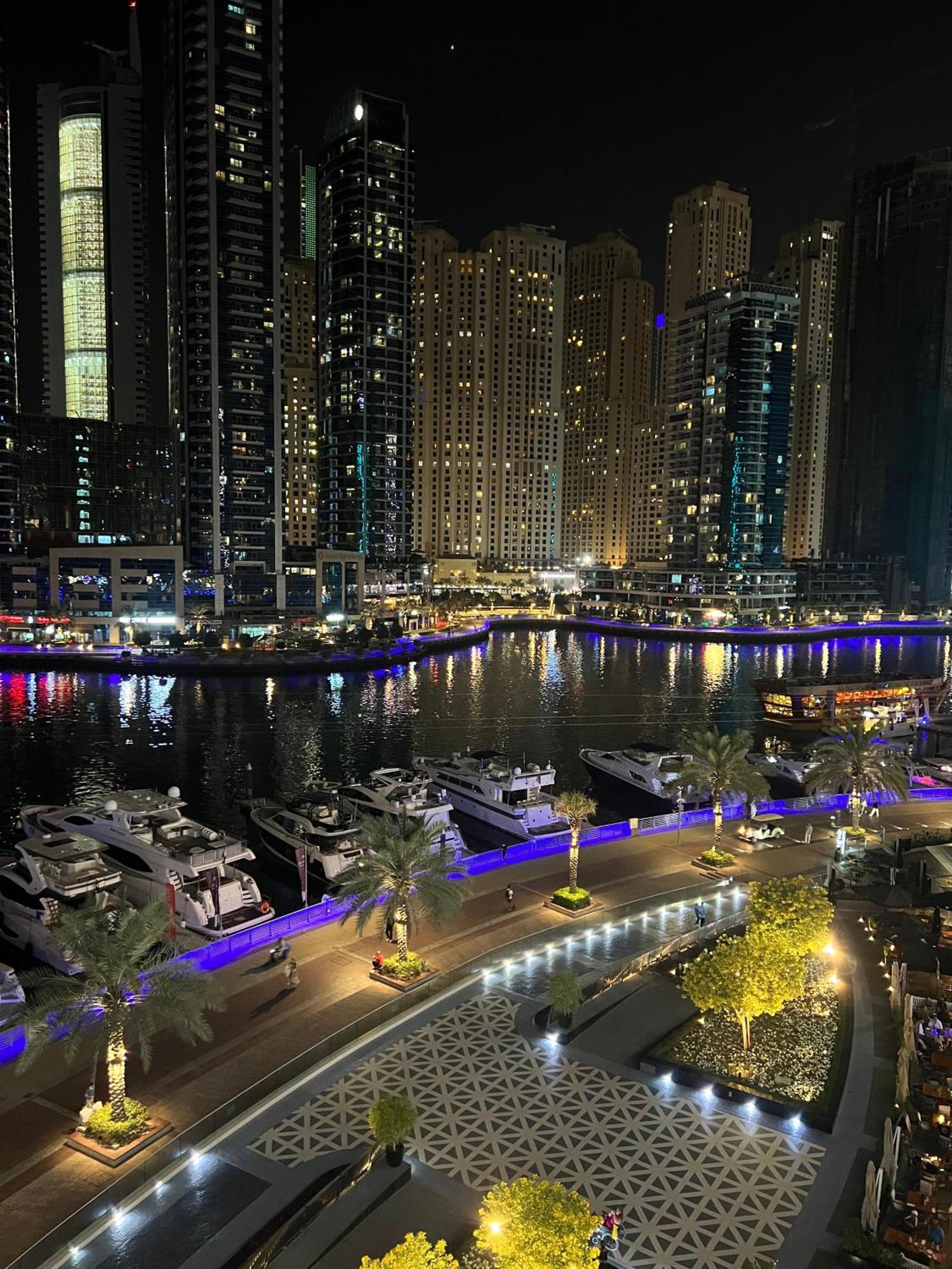Charming Oasis: Your Cozy Studio Getaway * Dubai