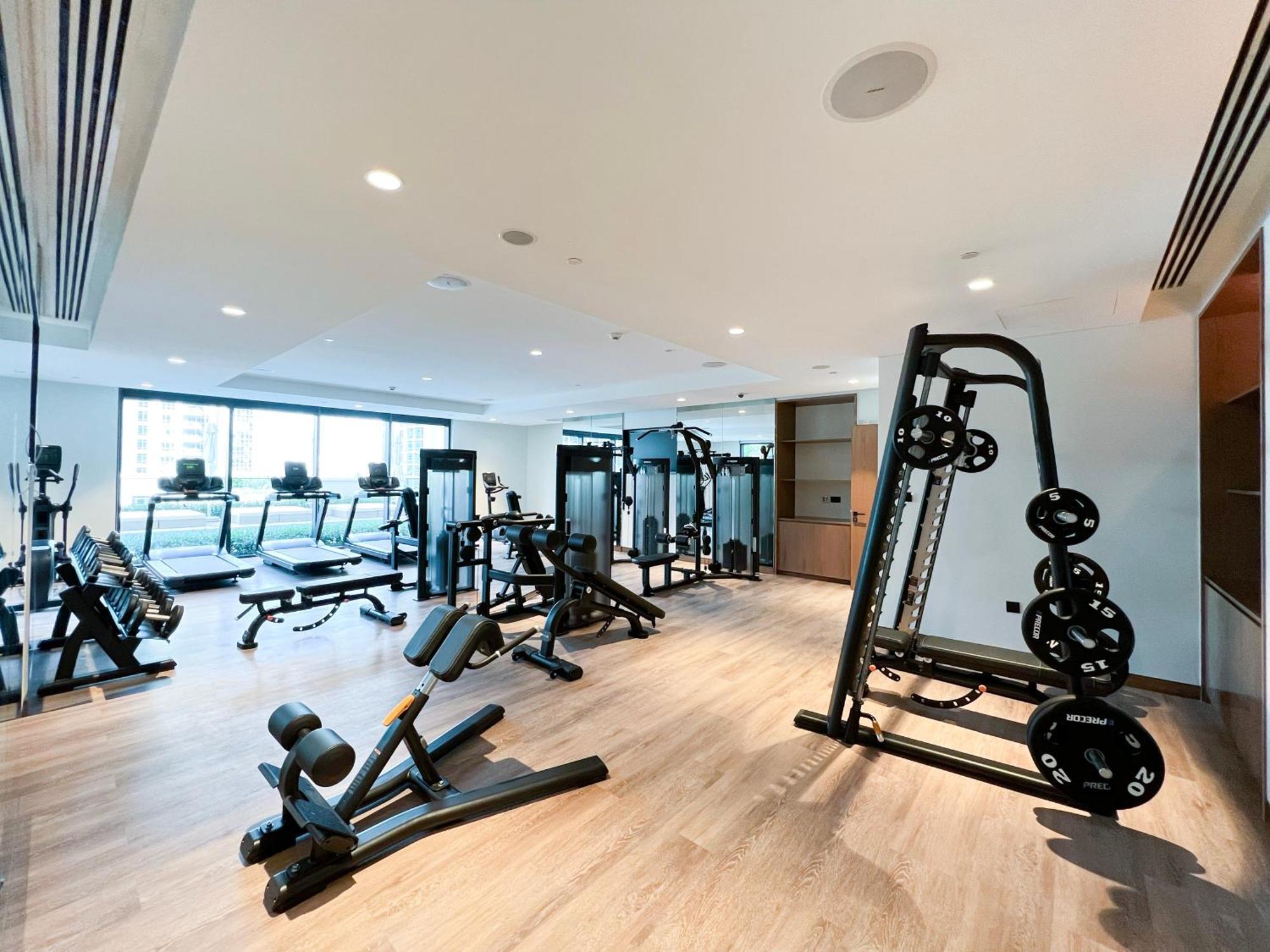 Homesgetaway -lavish 1br In Act One Downtown Apartment Dubai