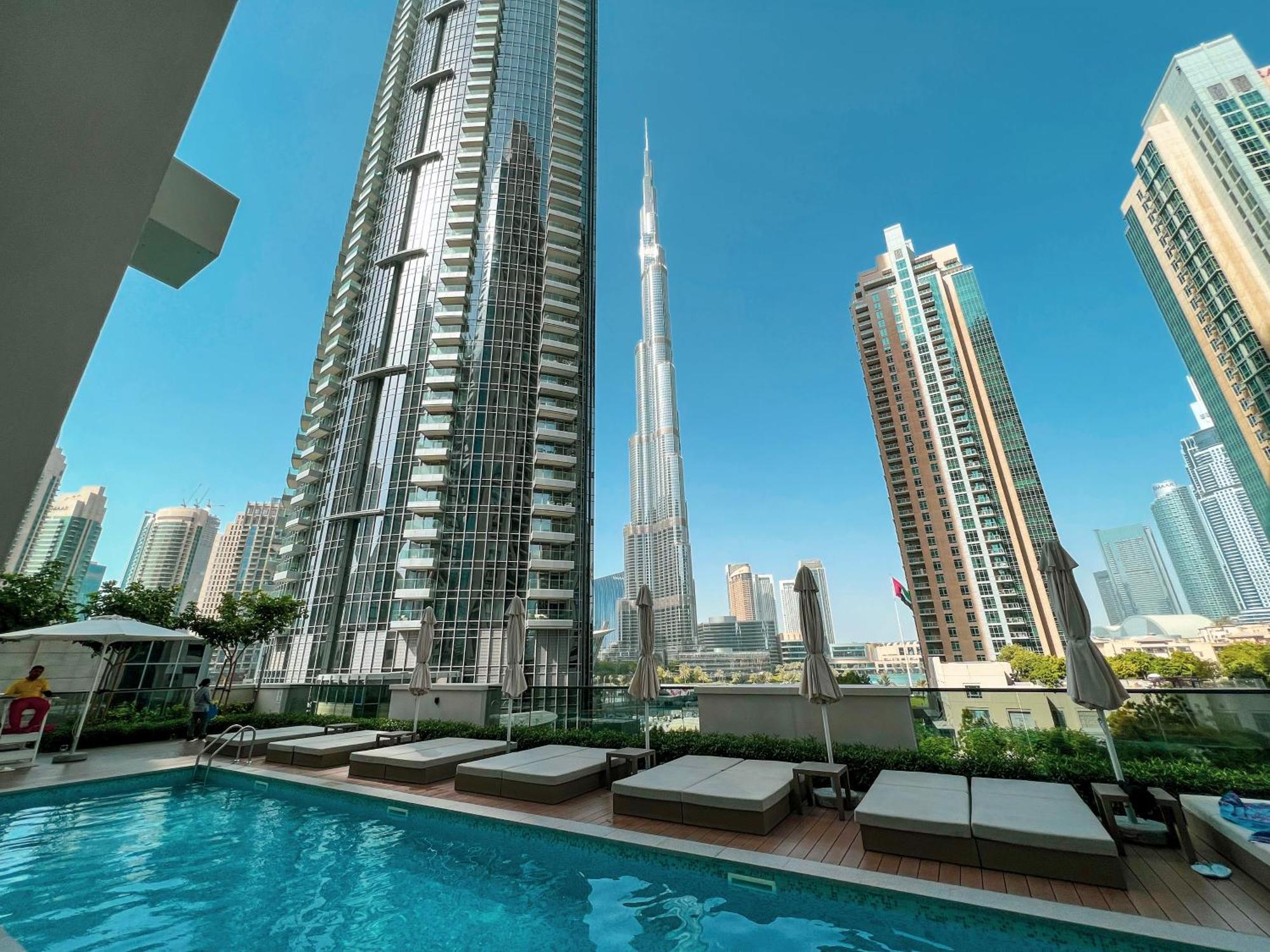 Homesgetaway -lavish 1br In Act One Downtown Dubai