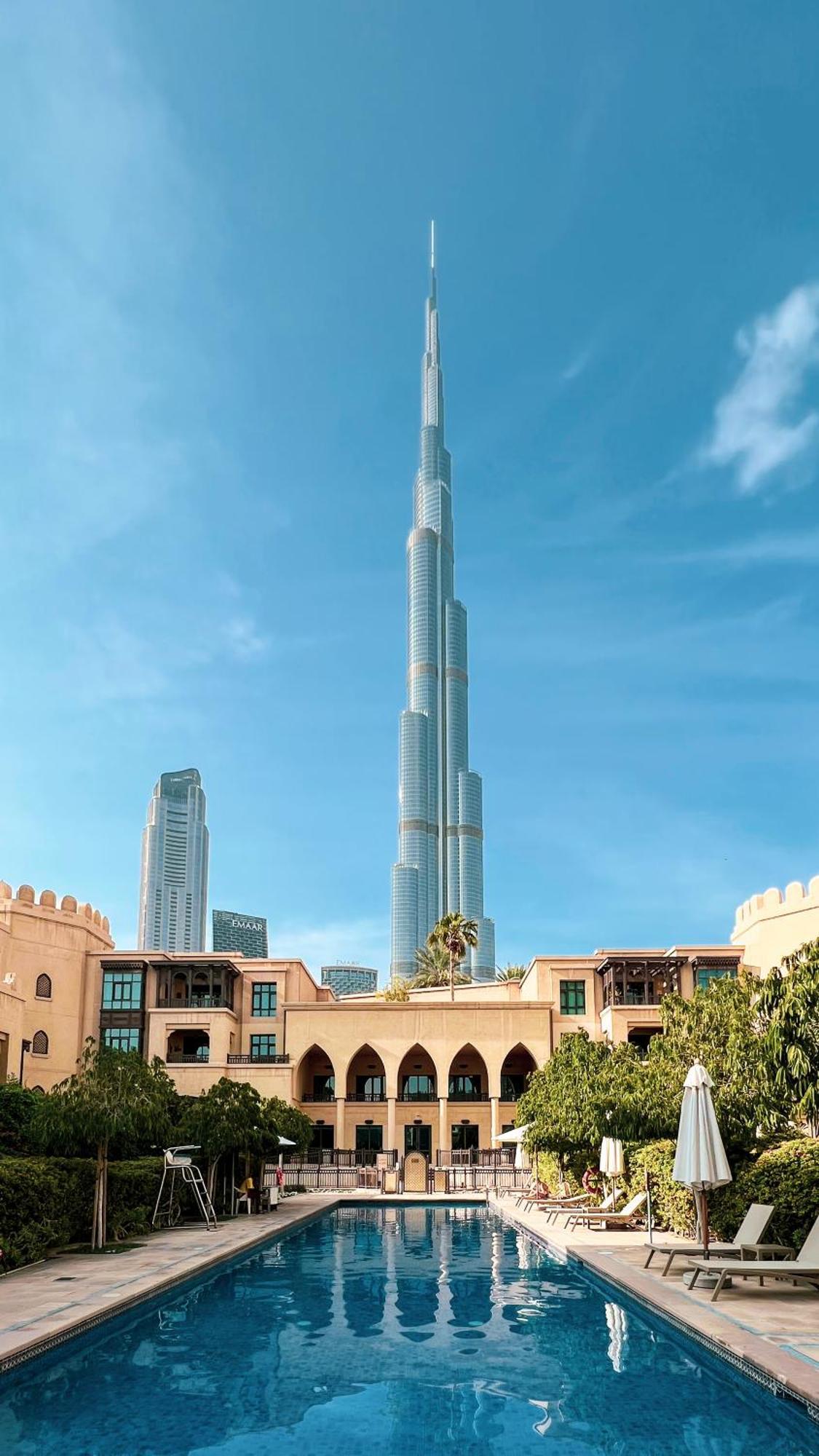 Apartment Luxurious Unique 2 Bed With Private Jacuzzi & Garden - Connected To Souk Al Bahar - Mall