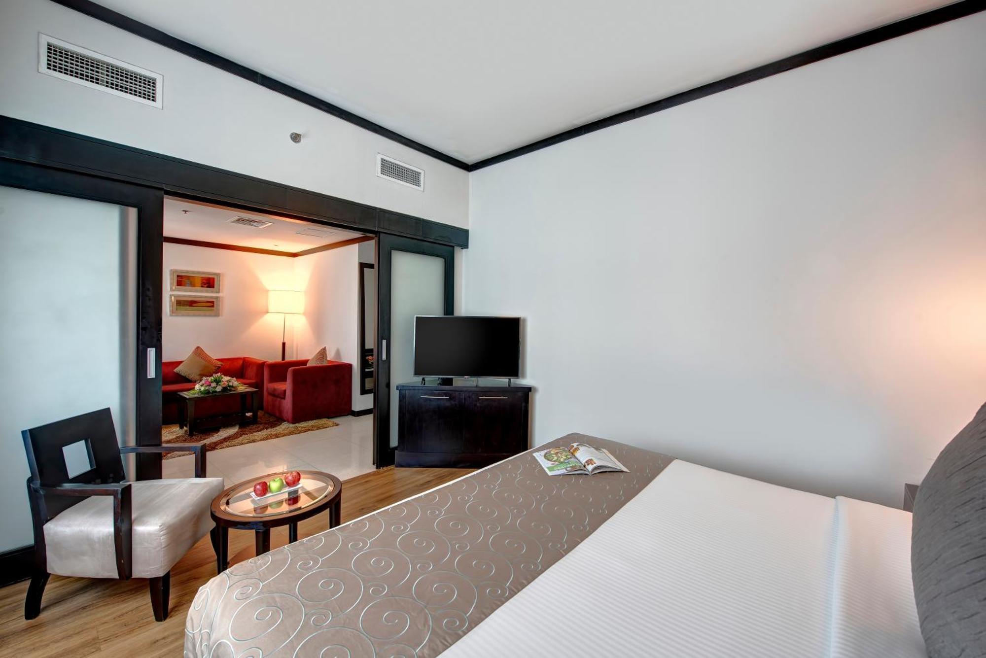 Grandeur Al Barsha 4*
