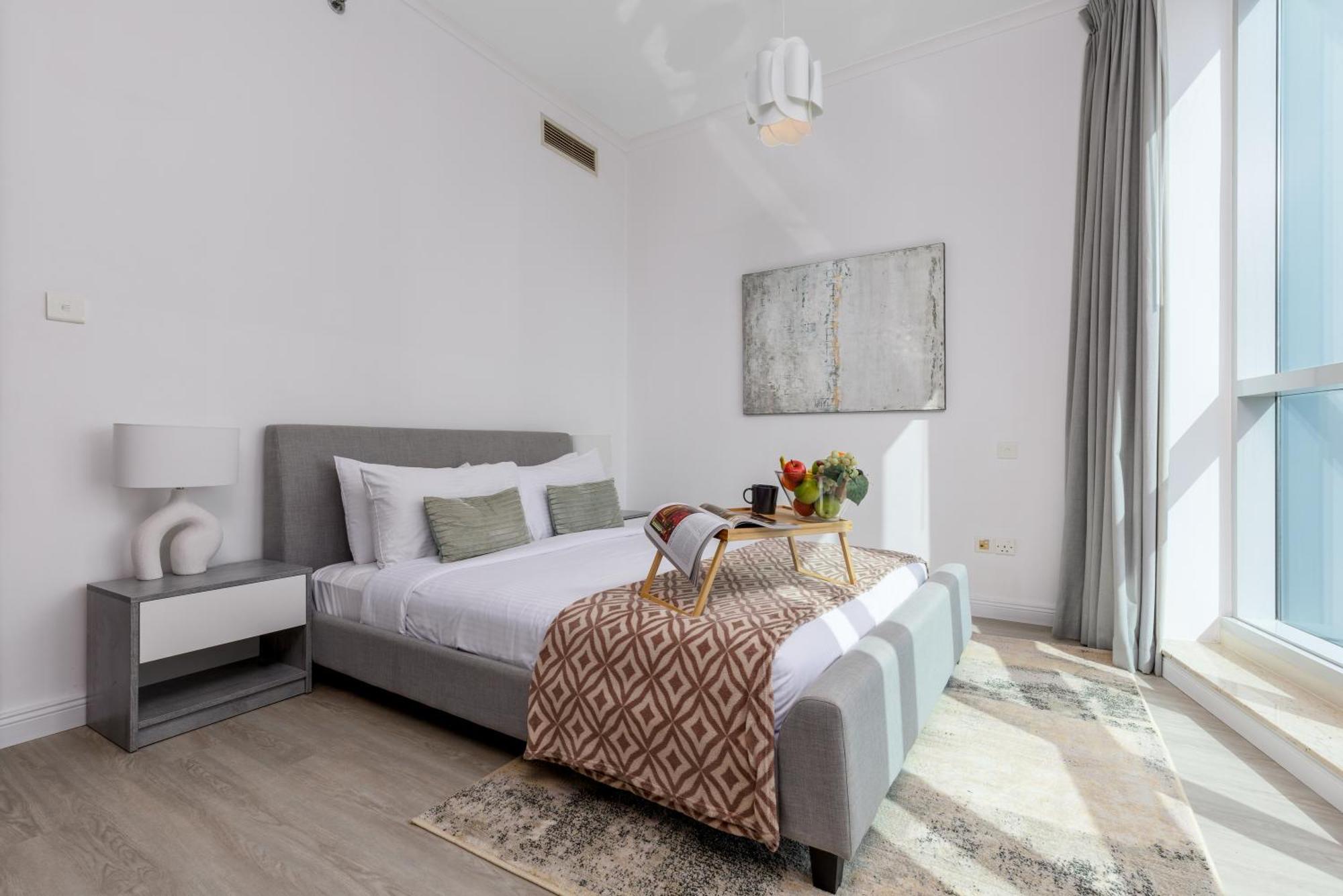 Apartment Maison Privee - Modern Urban Retreat In The Heart Of Marina Dubai