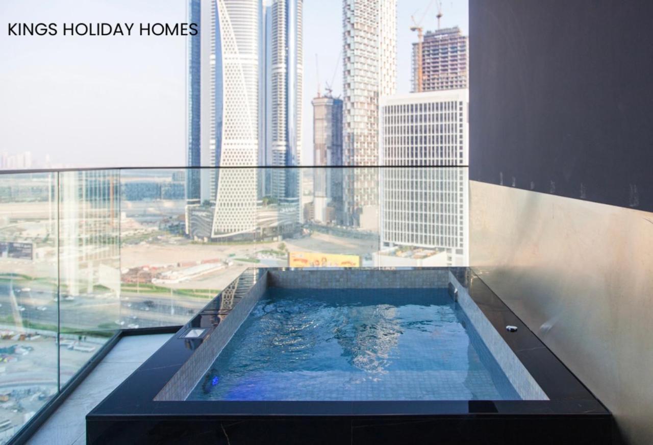 Binghatti Canal , Burj Khalifa View With Private Jacuzzi And Cinema Screen ,kings *
