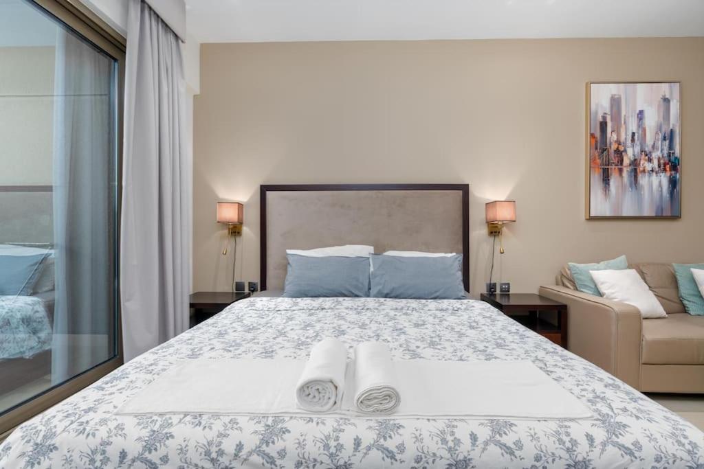 White Sage - Elite Apartment