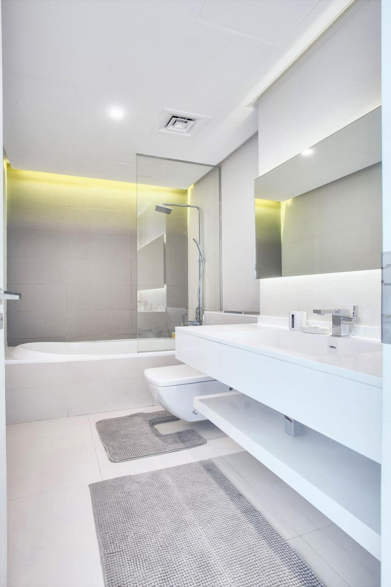 Apartment New Stylish 1 Bd In West Avenue Marina *