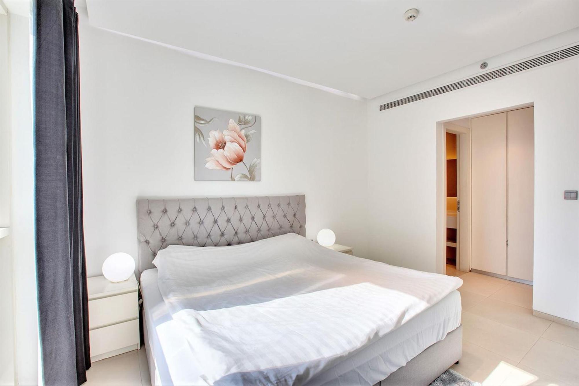 New Stylish 1 Bd In West Avenue Marina * Dubai