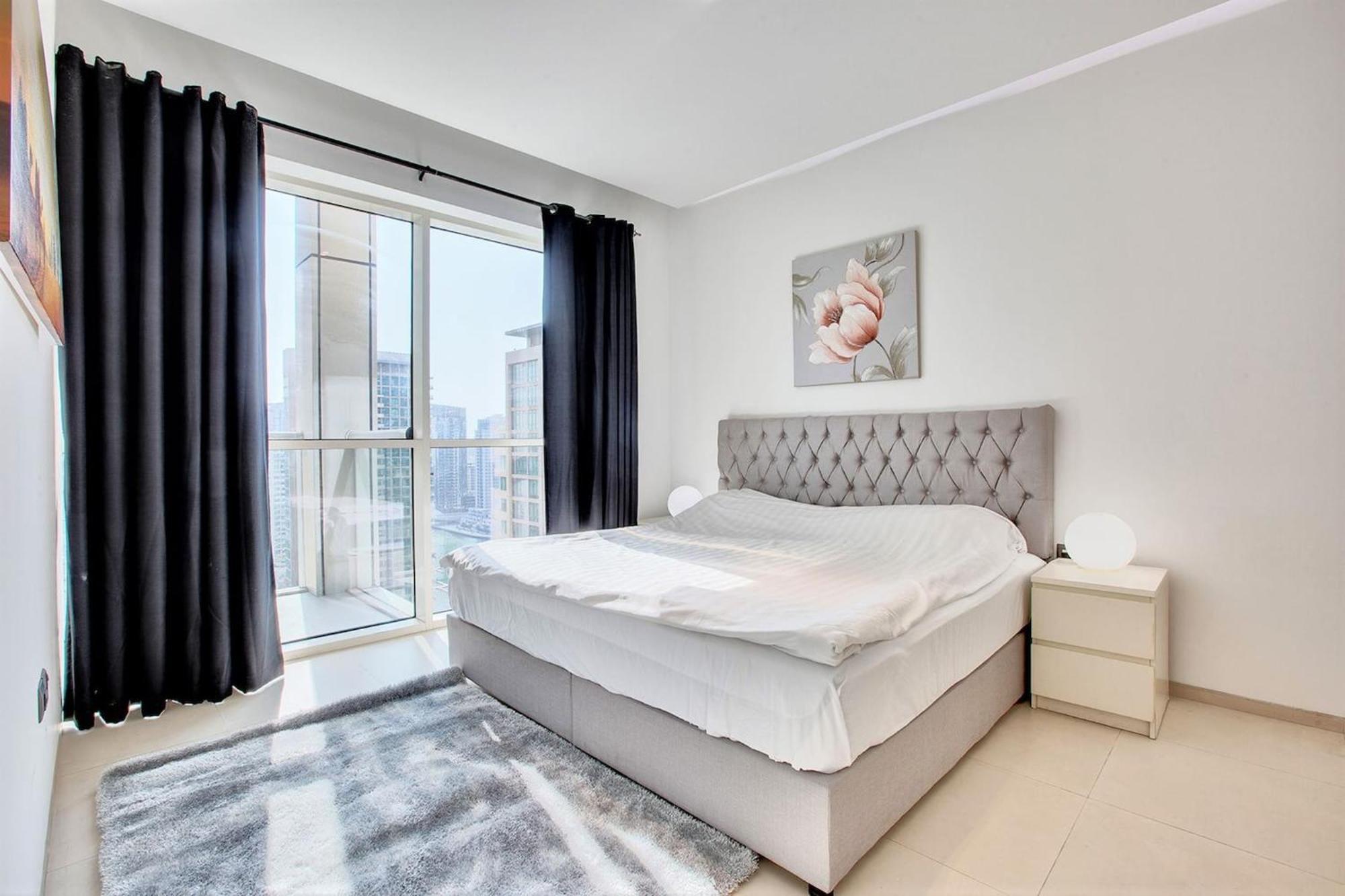 New Stylish 1 Bd In West Avenue Marina *