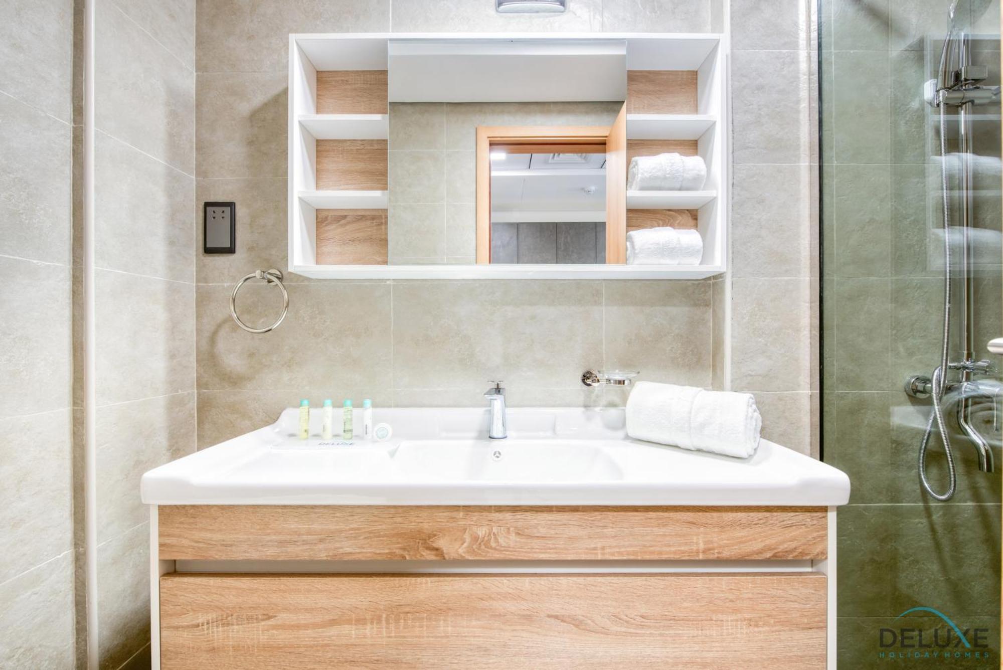 Apartment Romantic In Pantheon Elysee Jvc By Deluxe Homes *
