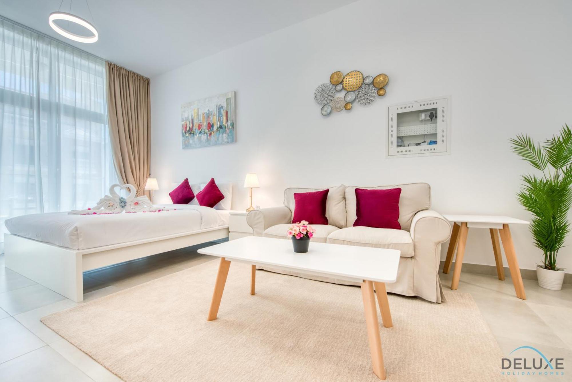 Romantic In Pantheon Elysee Jvc By Deluxe Homes * Dubai
