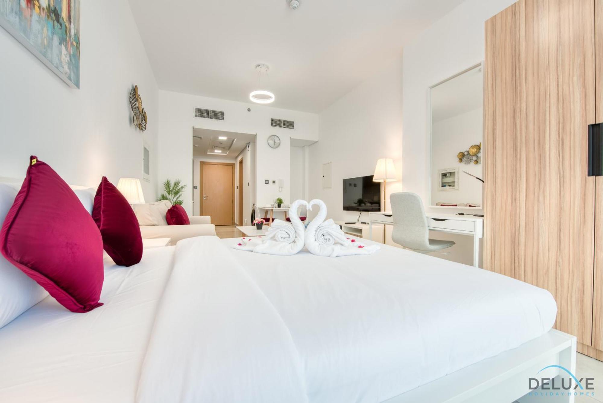 Romantic In Pantheon Elysee Jvc By Deluxe Homes Dubai