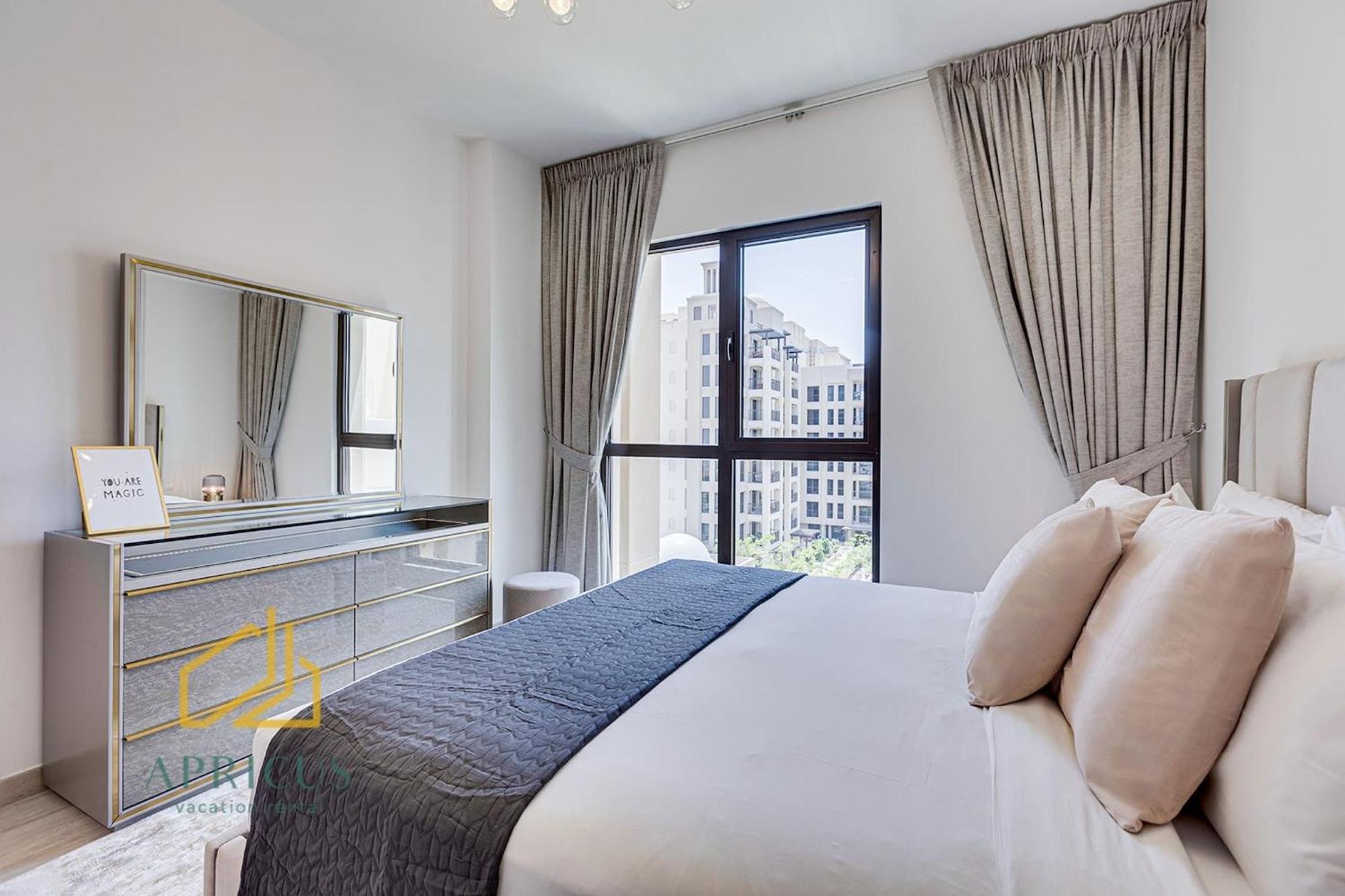 Luxury In Madinat Jumeirah Living Apartment *