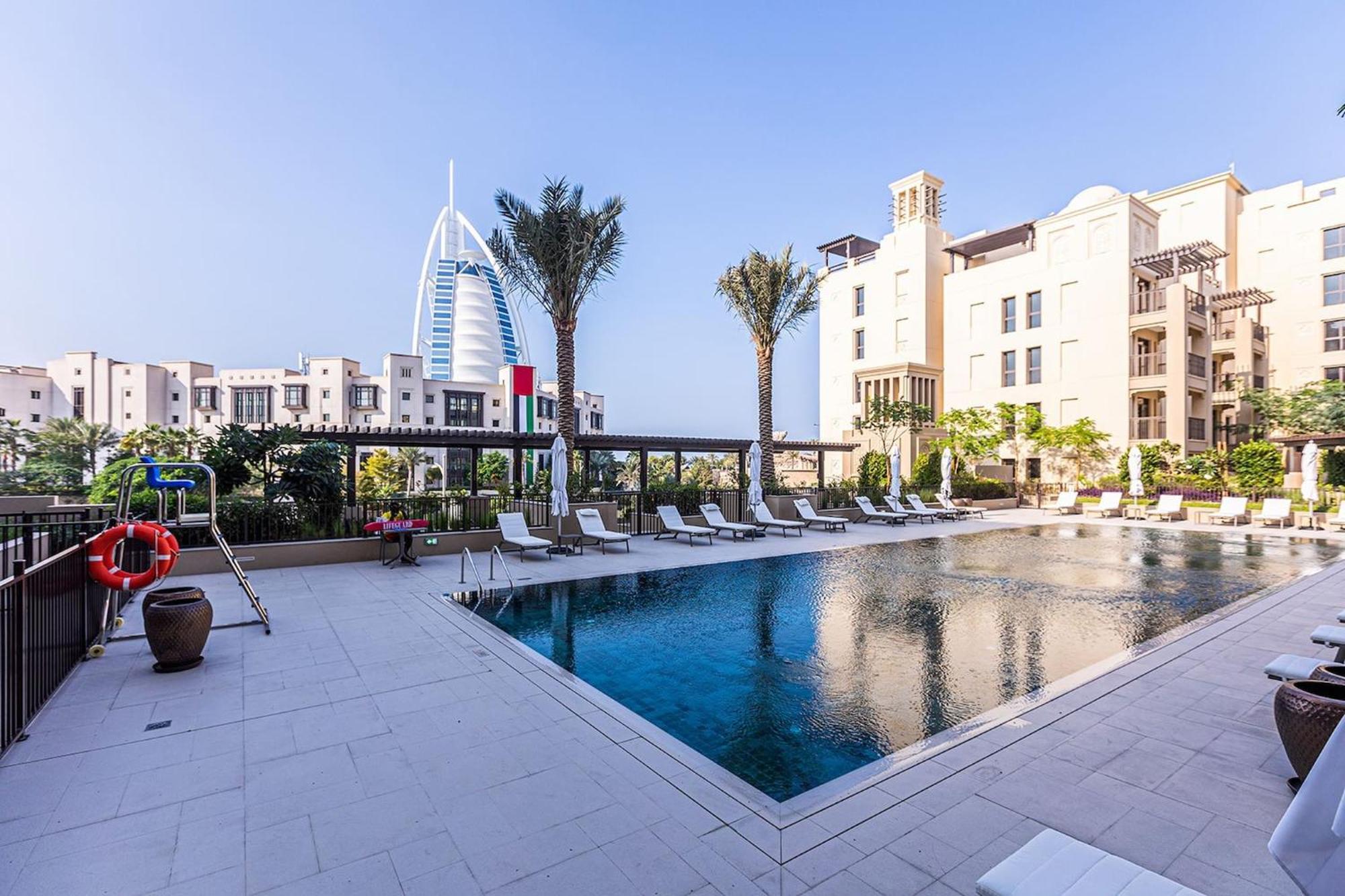 Luxury In Madinat Jumeirah Living Dubai