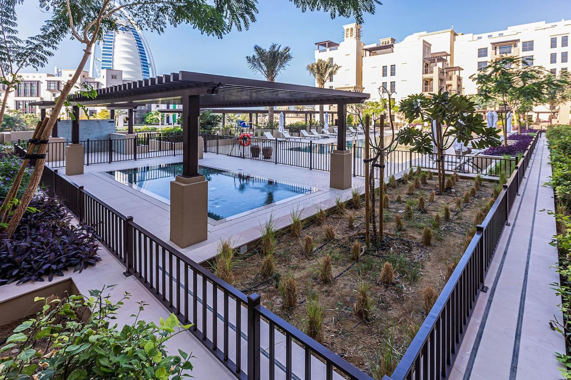 Luxury In Madinat Jumeirah Living *
