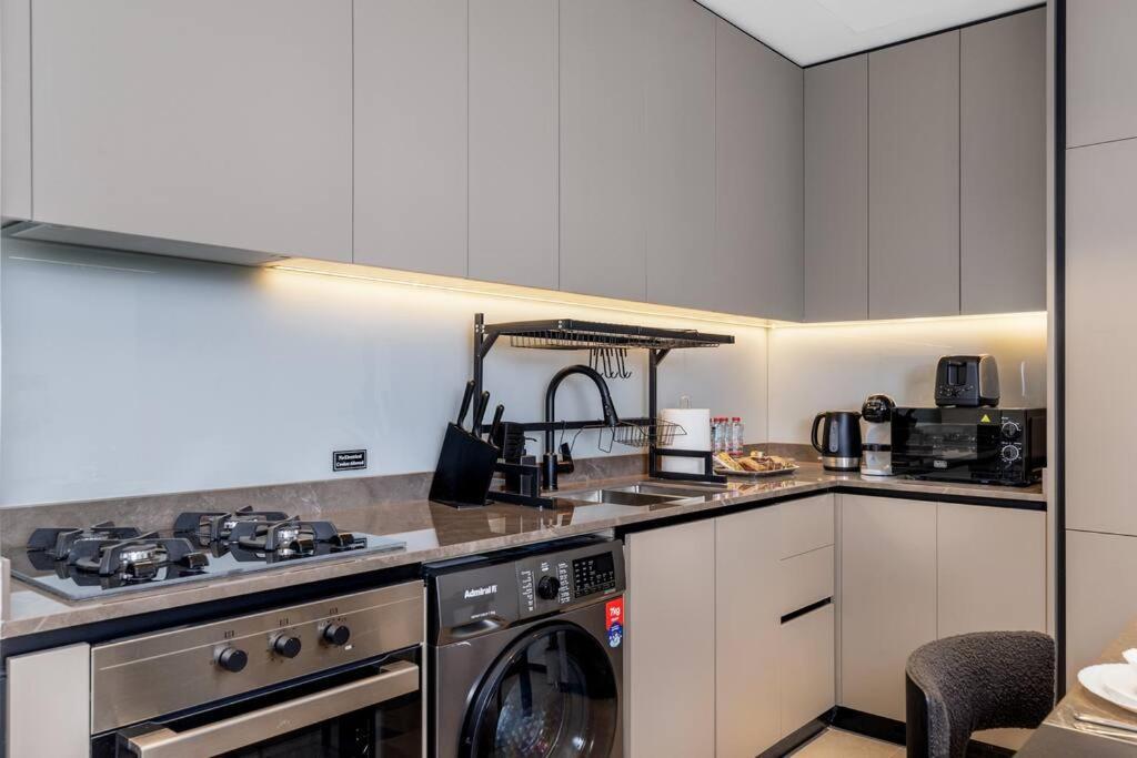 Apartment Waves Homes - 15 Northside, Tower 1, Two Bedroom Dubai