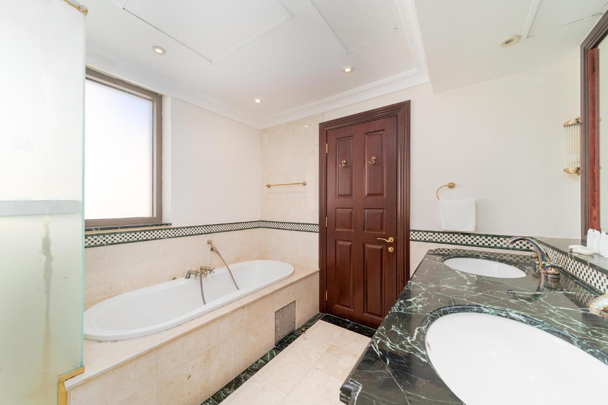 Penthouse With Private Pool And Big Private Terrace Apartment *