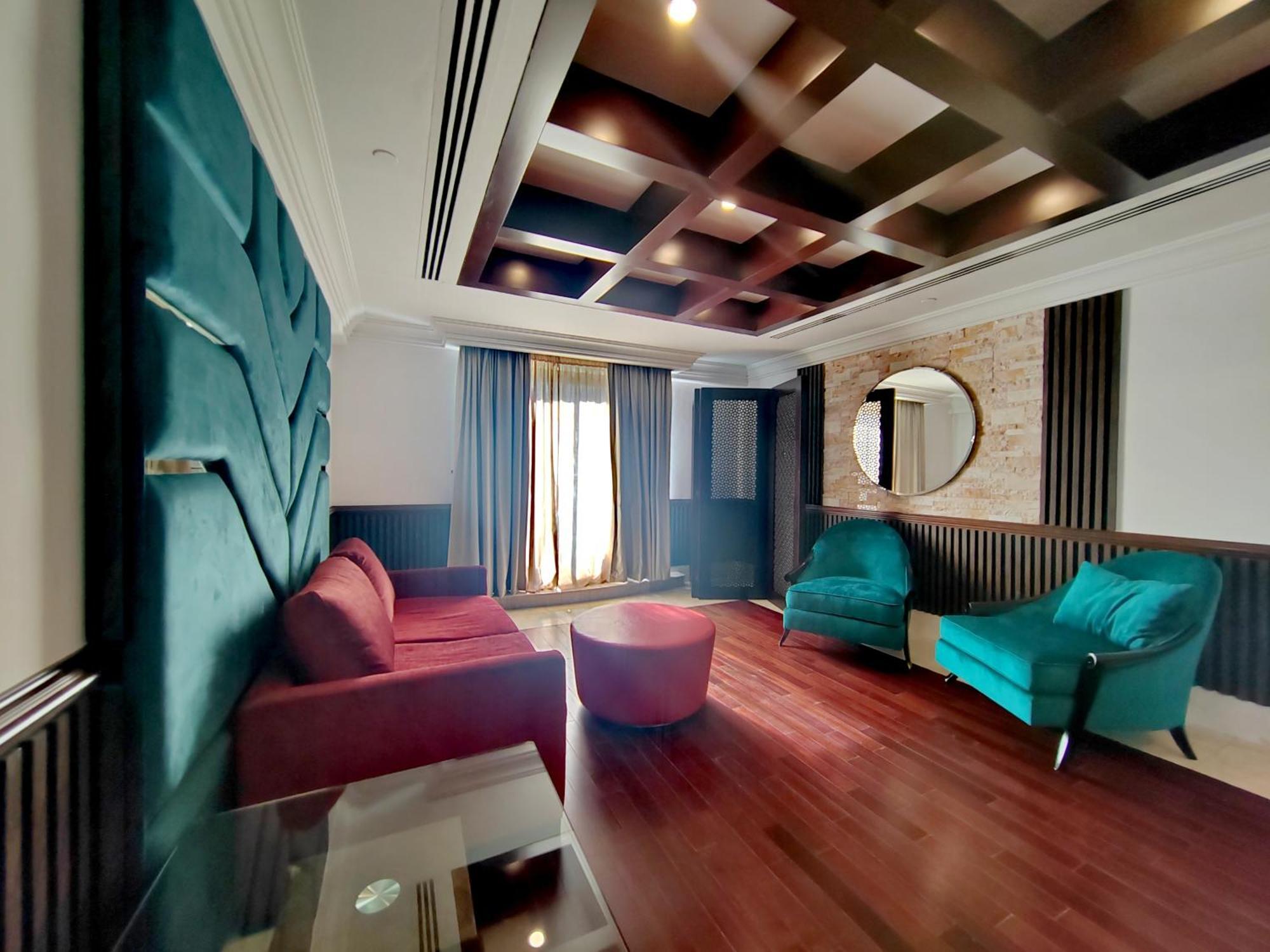 Penthouse With Private Pool And Big Private Terrace Apartment *