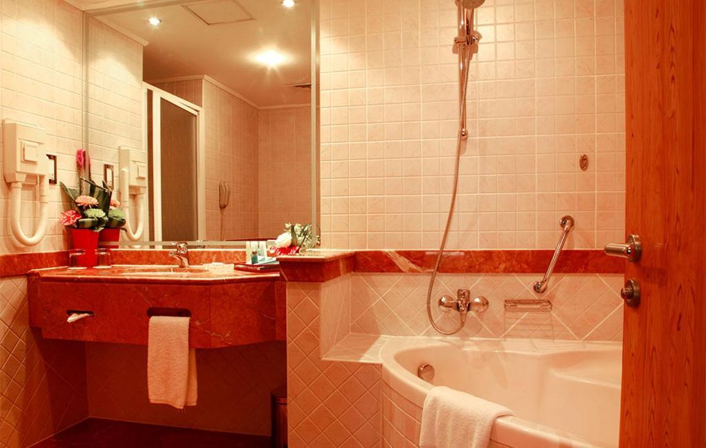 Moscow 4*