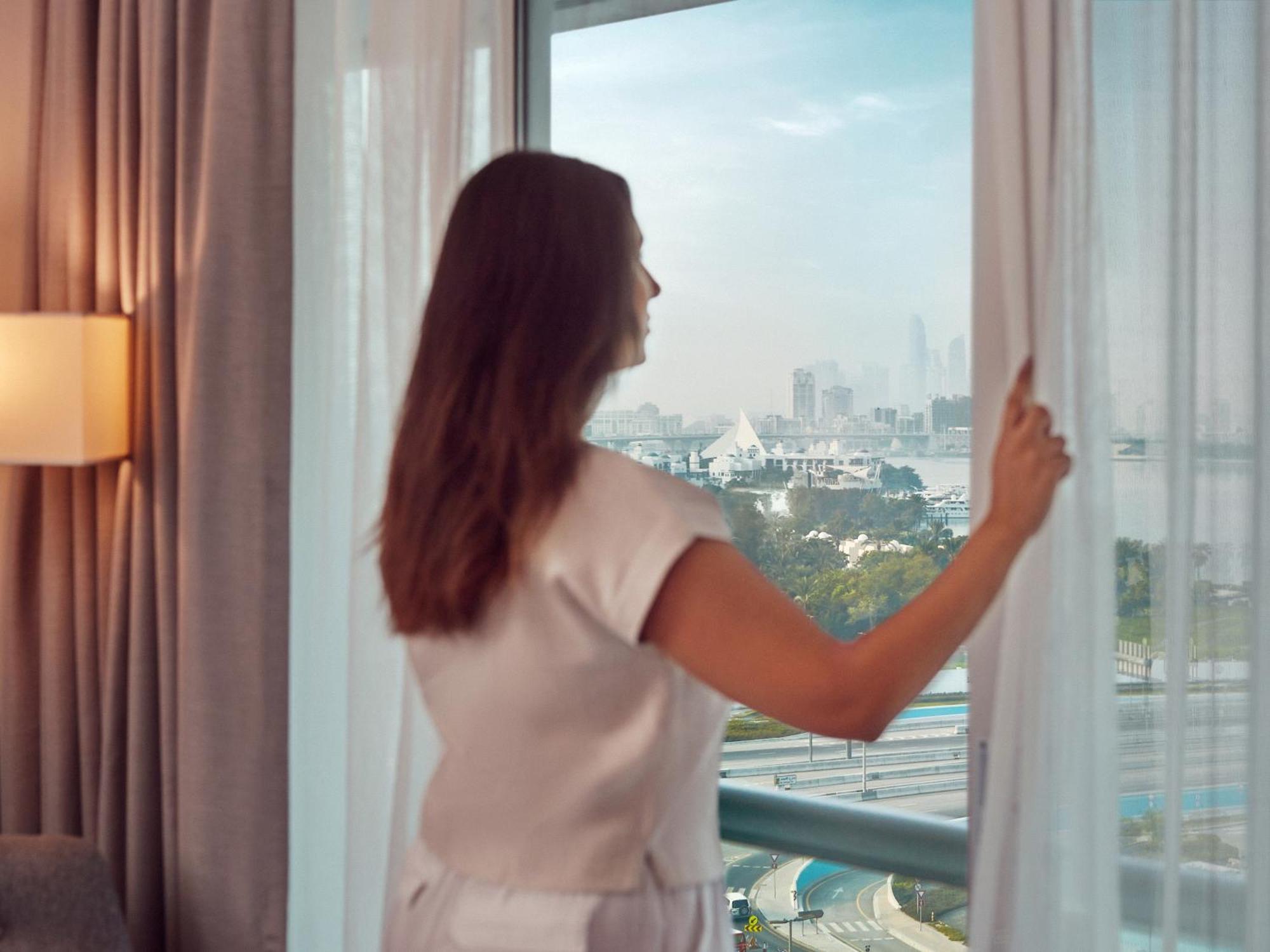 Aparthotel Flora Creek Deluxe Apartments, Dubai