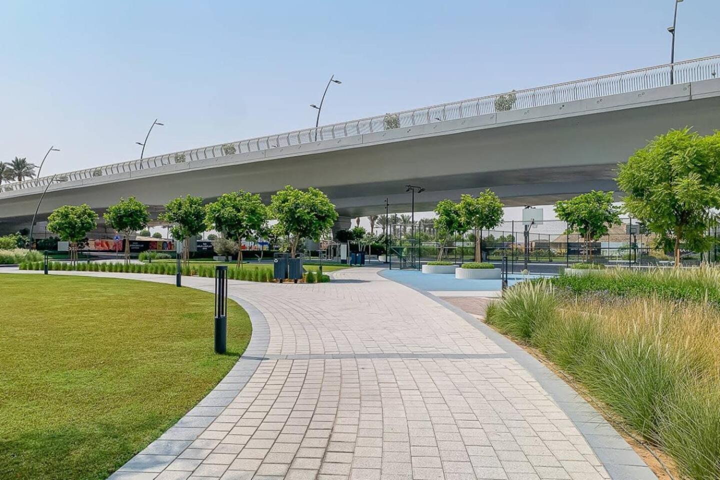 Primestay - Breeze 3 2br In Creek Harbour * Dubai