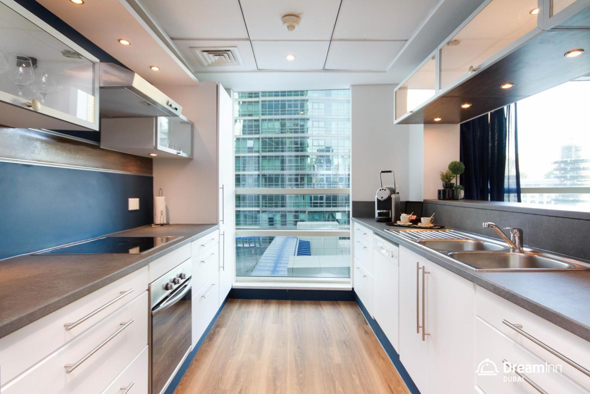 Apartment Dream - Near Marina, Al Sahab Tower