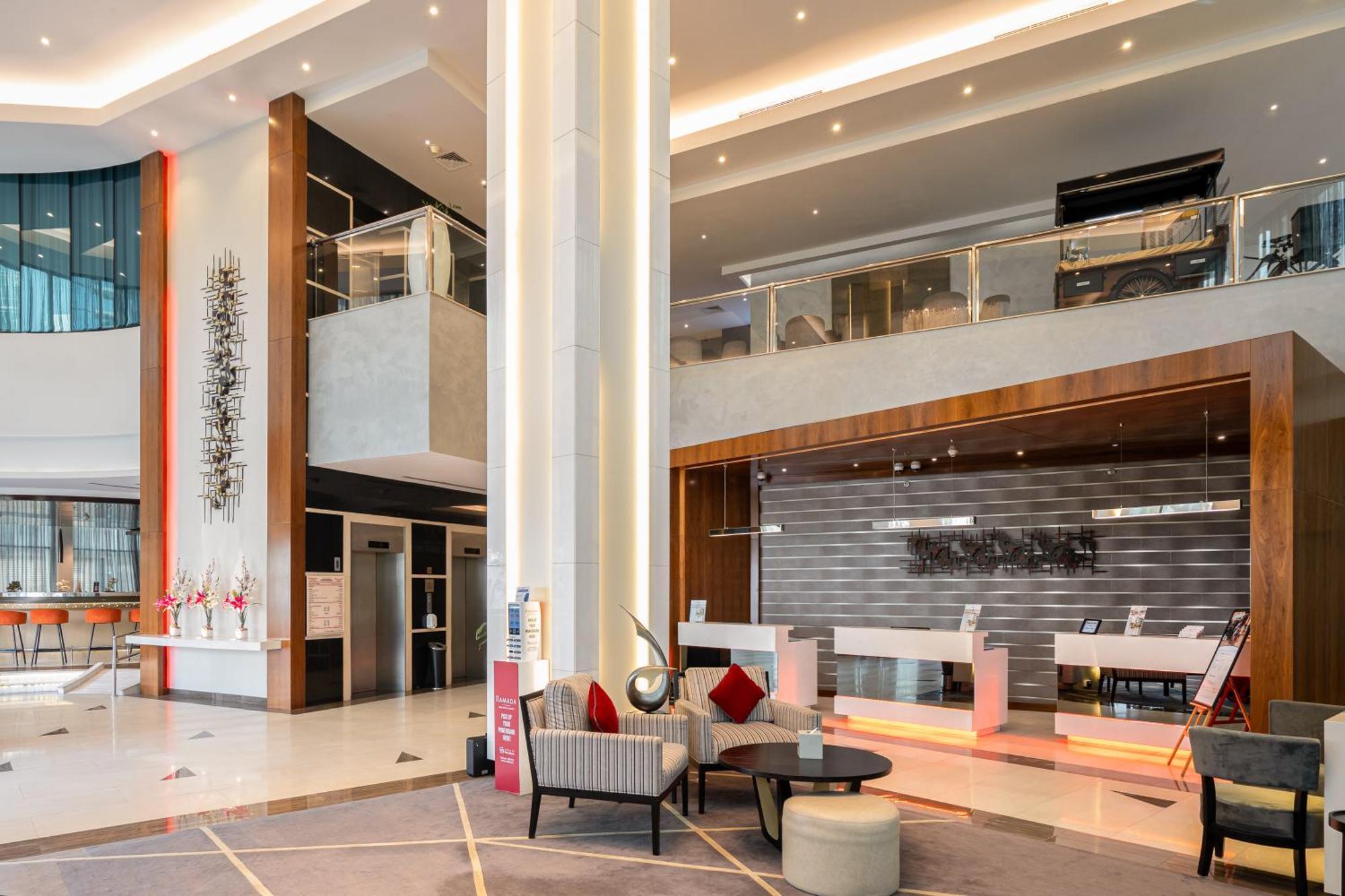 Hotel Ramada By Wyndham Barsha Heights 4*