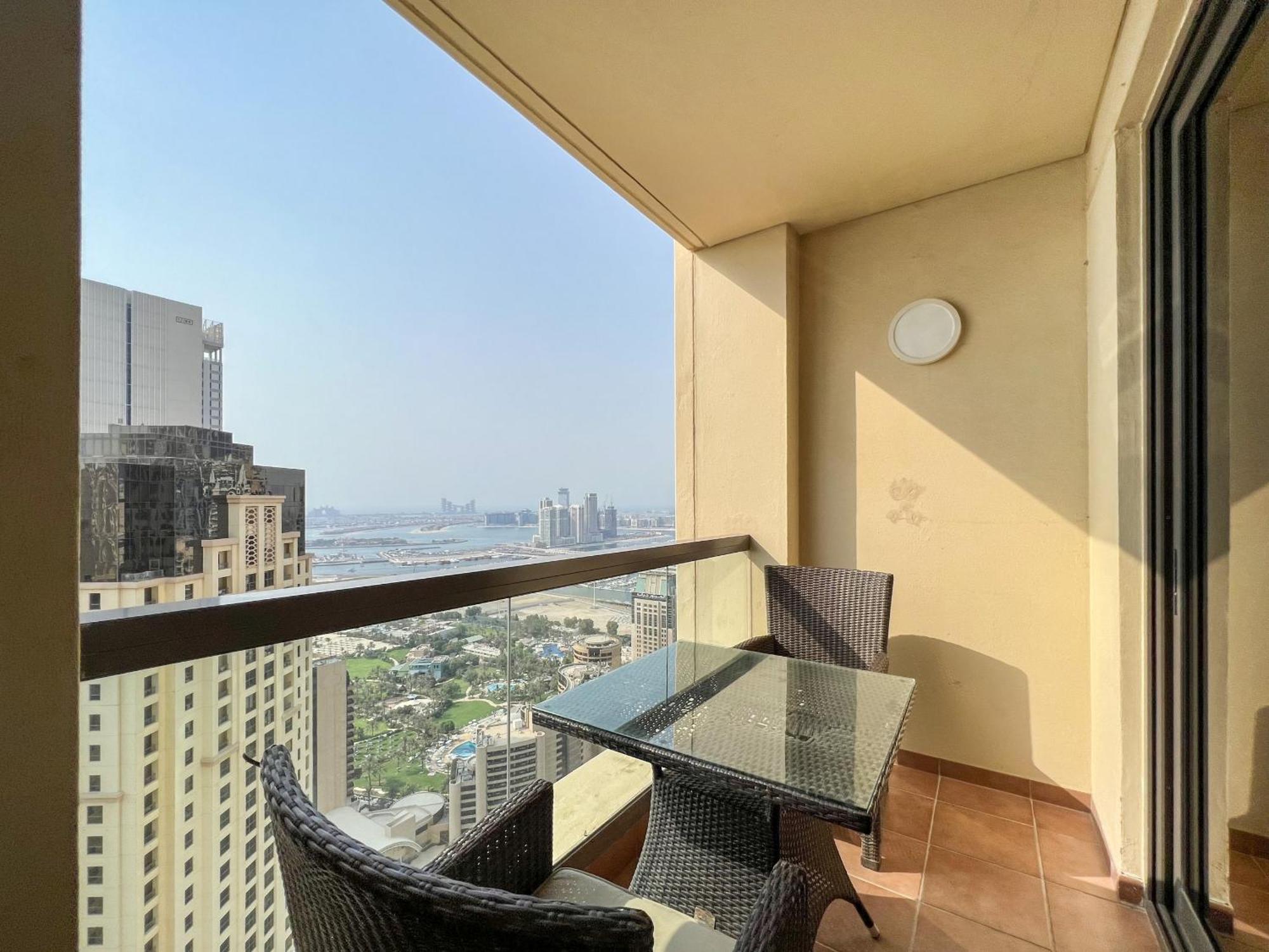 Stunning Marina & Sea View 4 Bedroom Apartment, Murjan 6 Jumeriah Apartment *