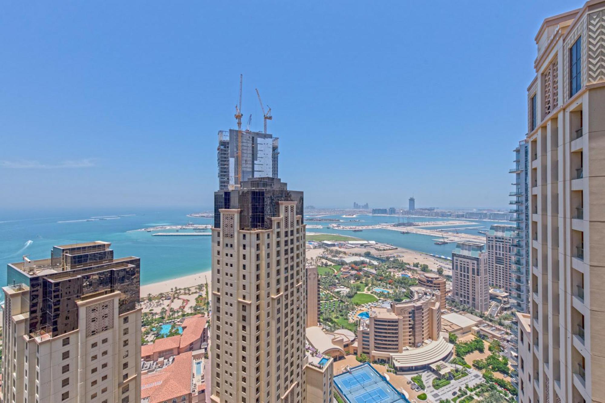 Stunning Marina & Sea View 4 Bedroom Apartment, Murjan 6 Jumeriah Dubai