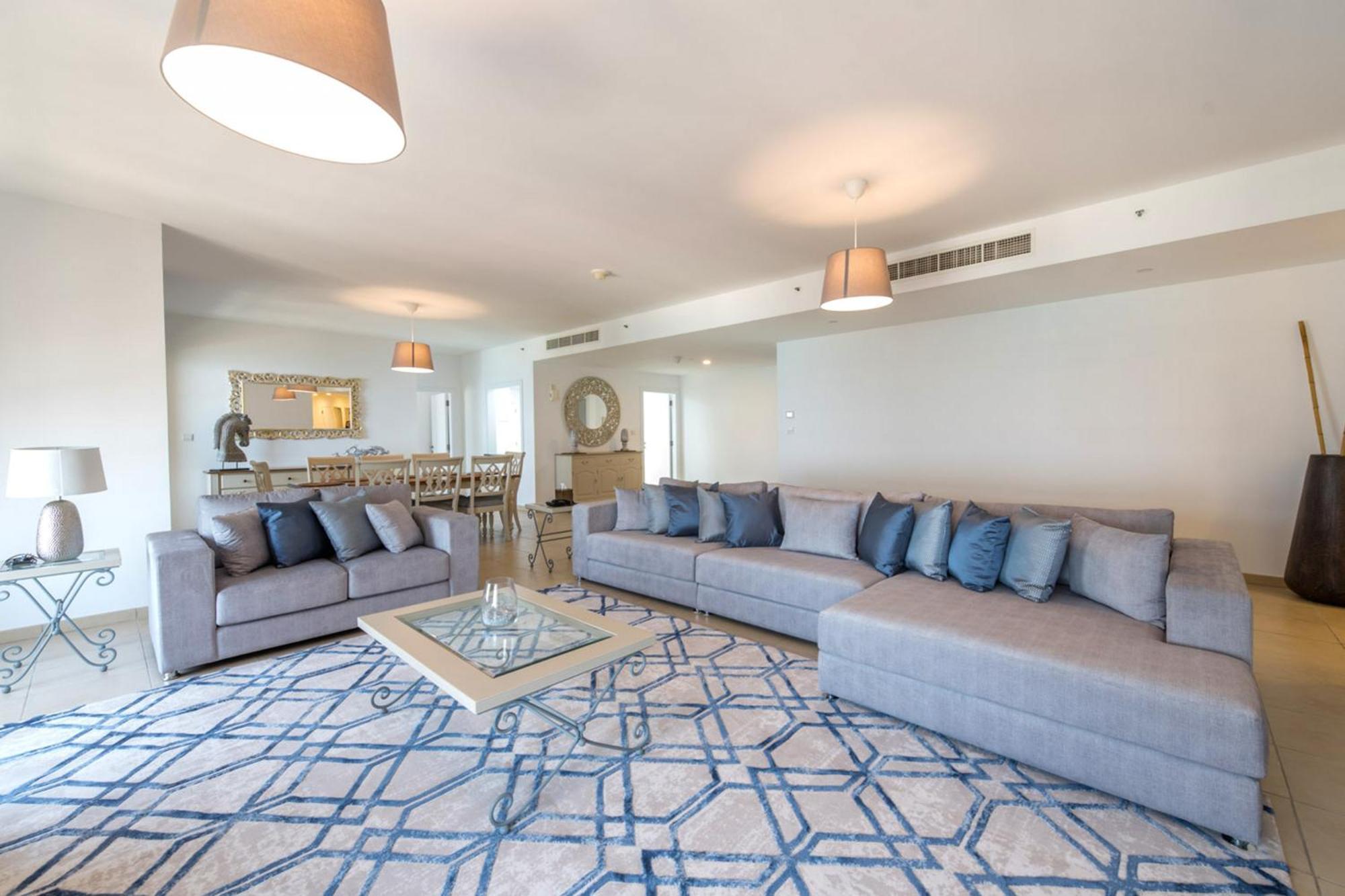Apartment Stunning Marina & Sea View 4 Bedroom Apartment, Murjan 6 Jumeriah Dubai