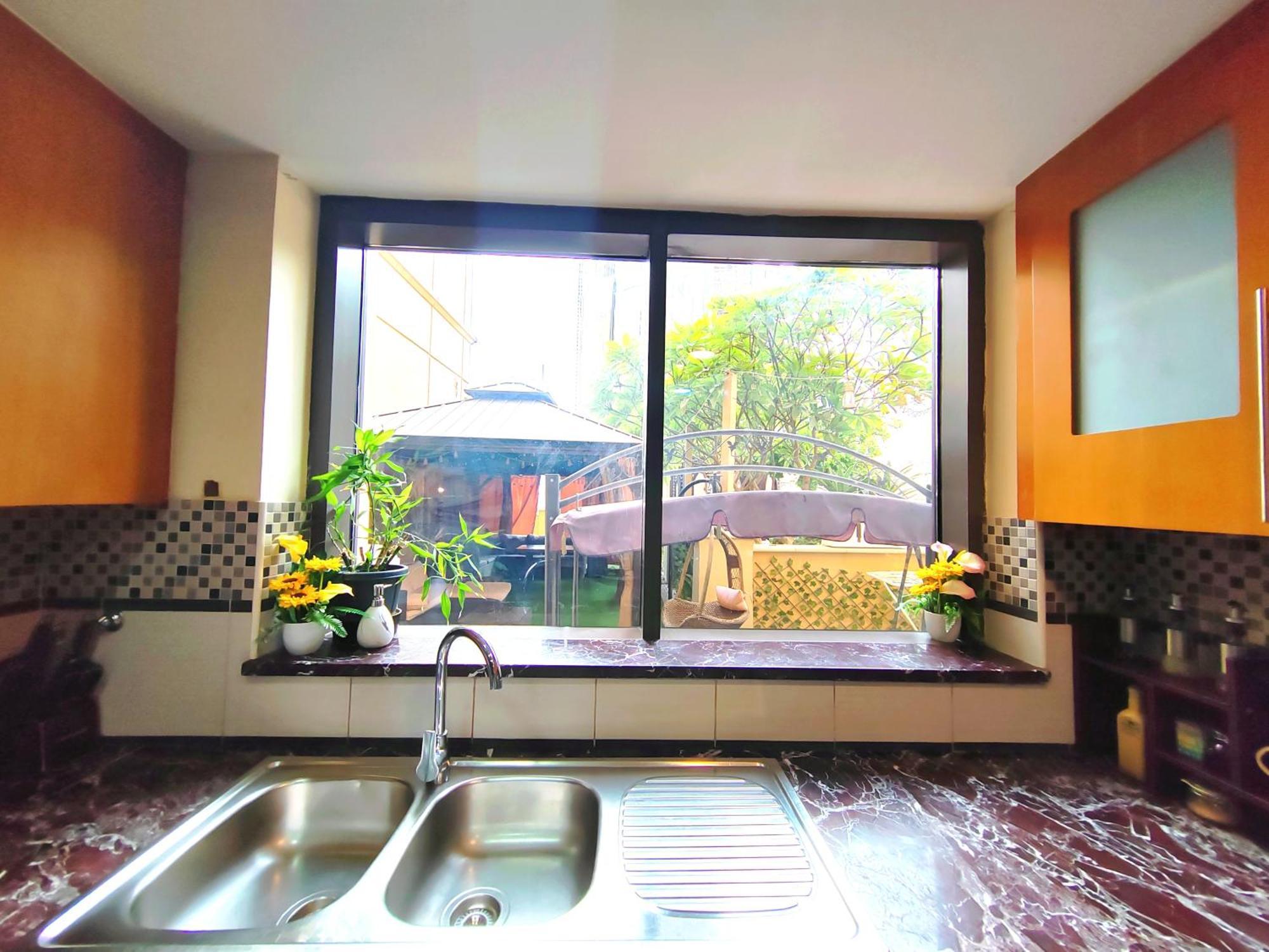 4-bedroom With Huge Private Garden On Jbr Villa