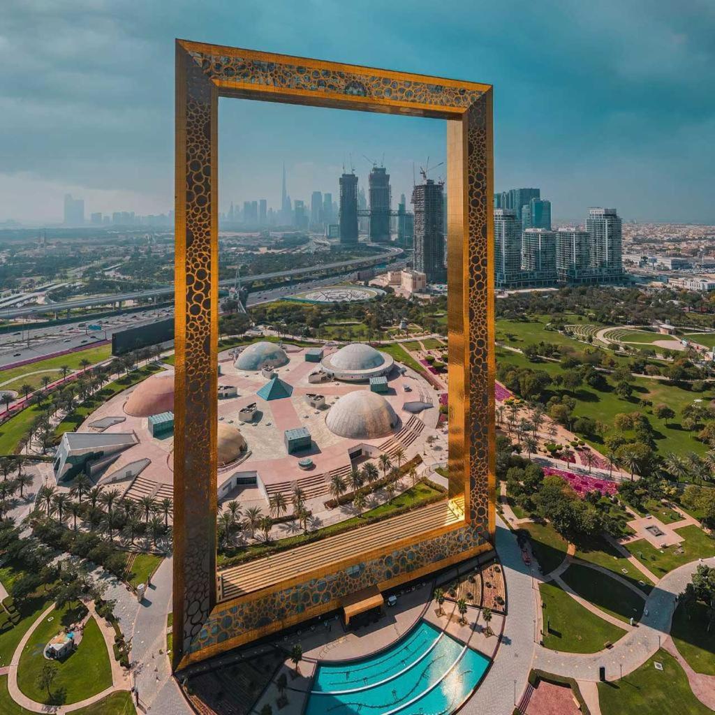 Success Luxury - 5 Min Away Marina Corniche - Free Housekeeping Provided Everyday-24-7 Staff Available For Services Apartment