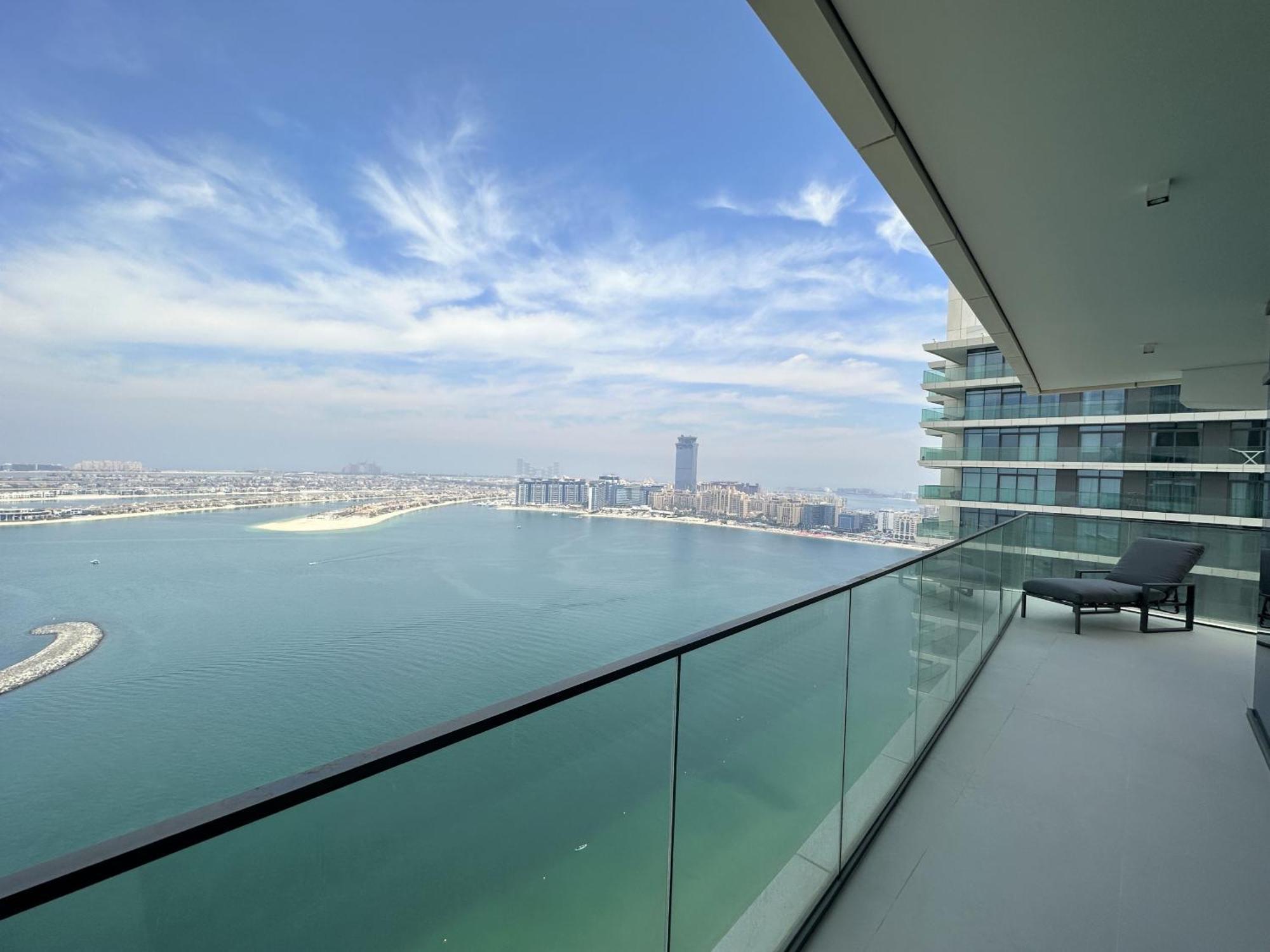 Easygo - Beach Vista Tower 1 - 3 Bedroom & Maid Palm View *