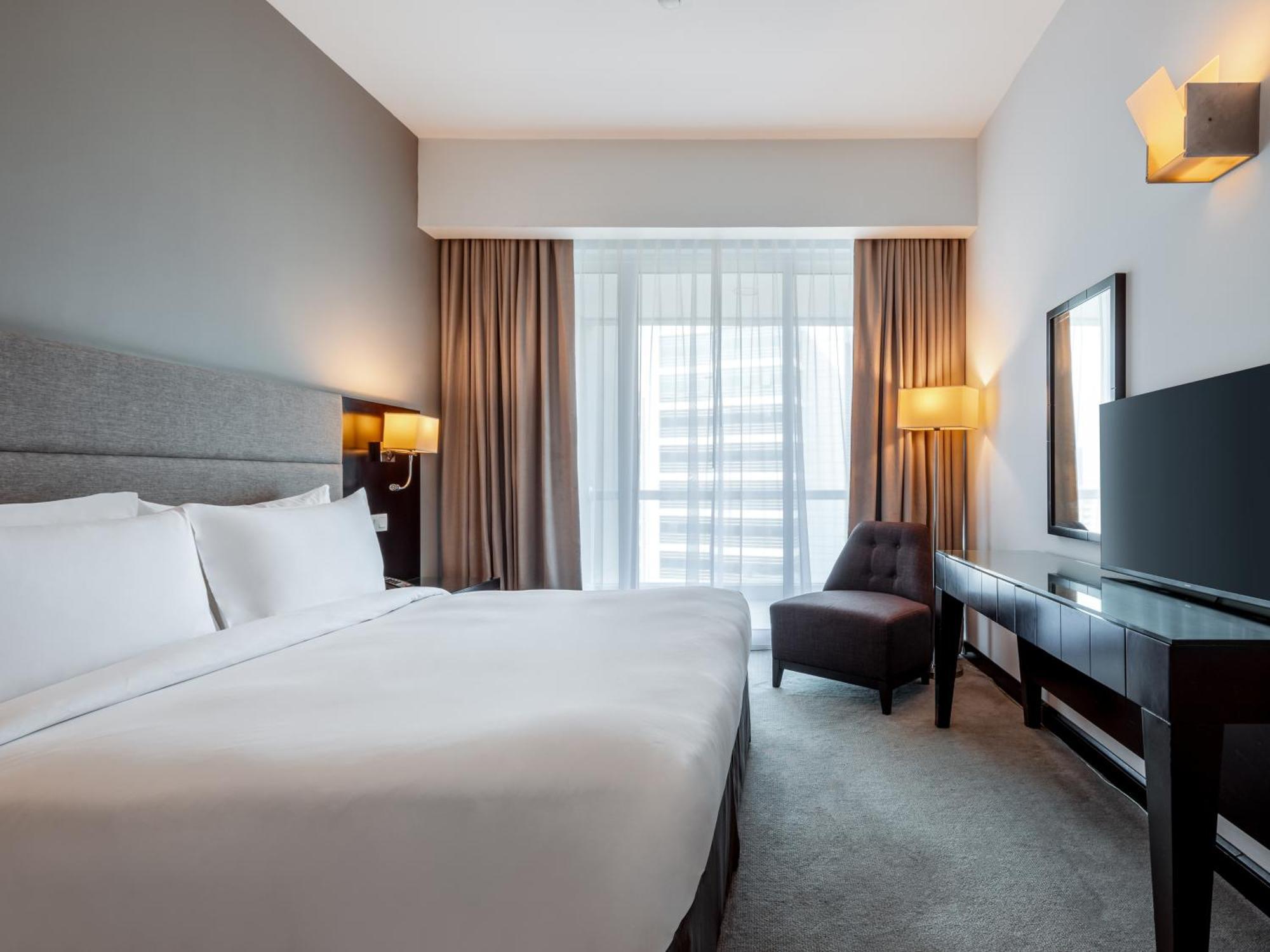 Aparthotel Flora Creek Deluxe Apartments, Dubai