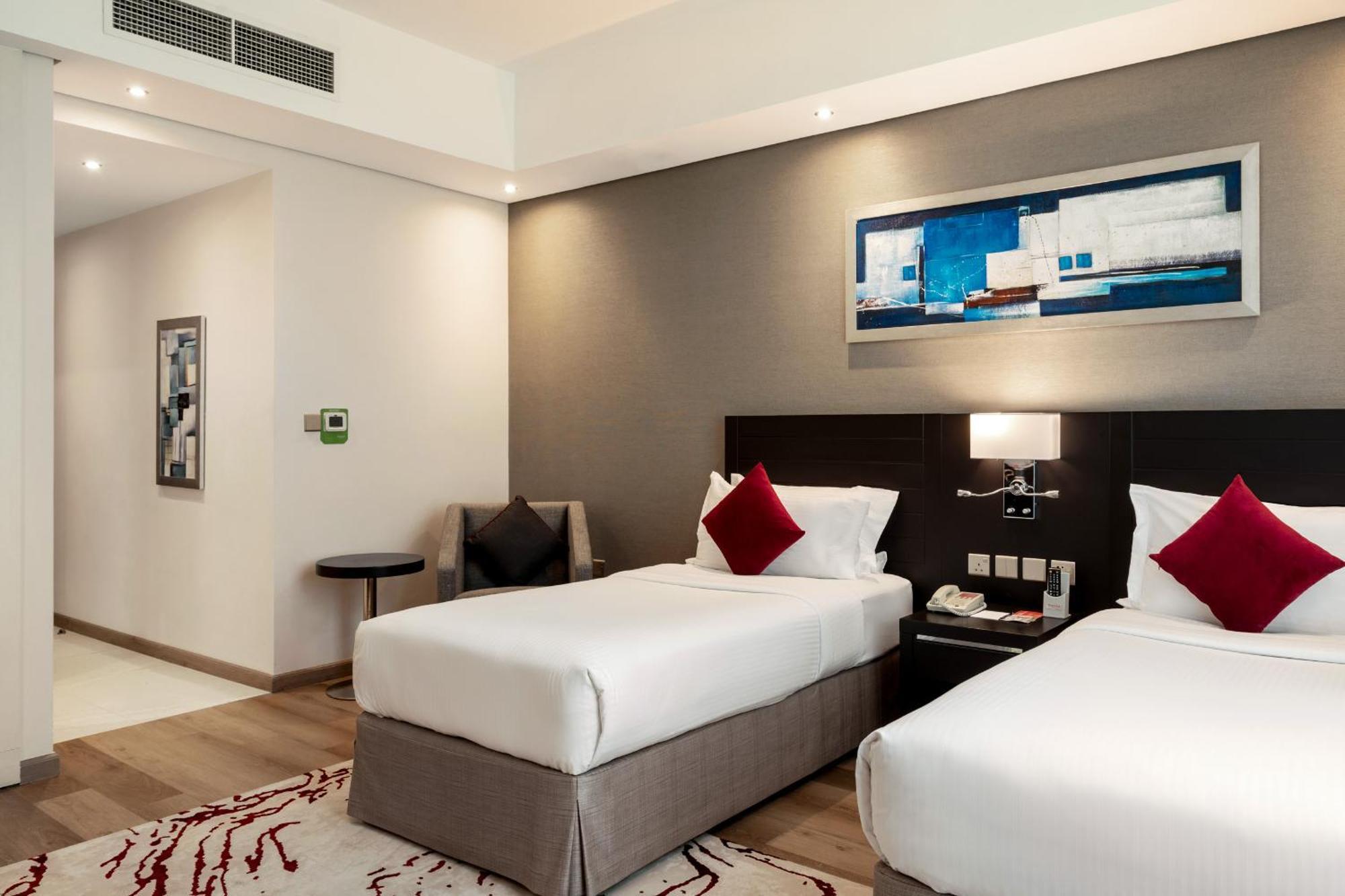 Ramada By Wyndham Barsha Heights 4* Dubai
