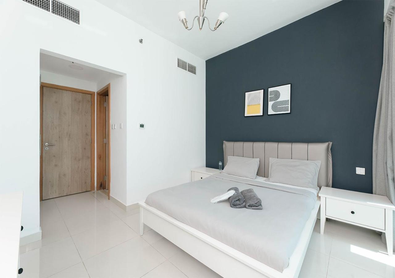 Stylish Space With Balcony Facing The Marina! Apartment Dubai