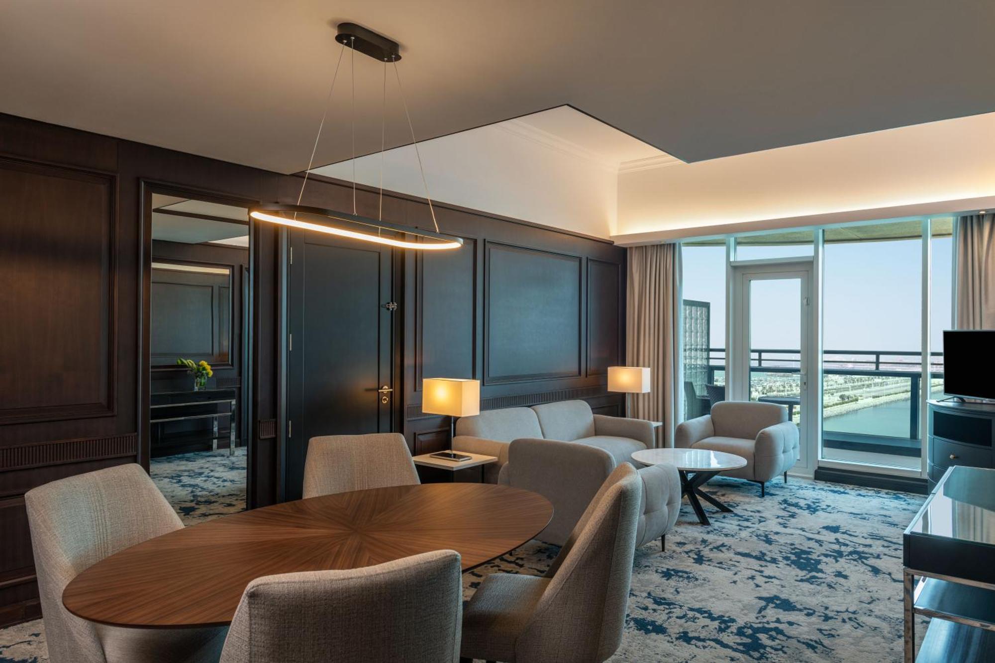 Le Meridien Mina Seyahi & Waterpark 5* Dubai