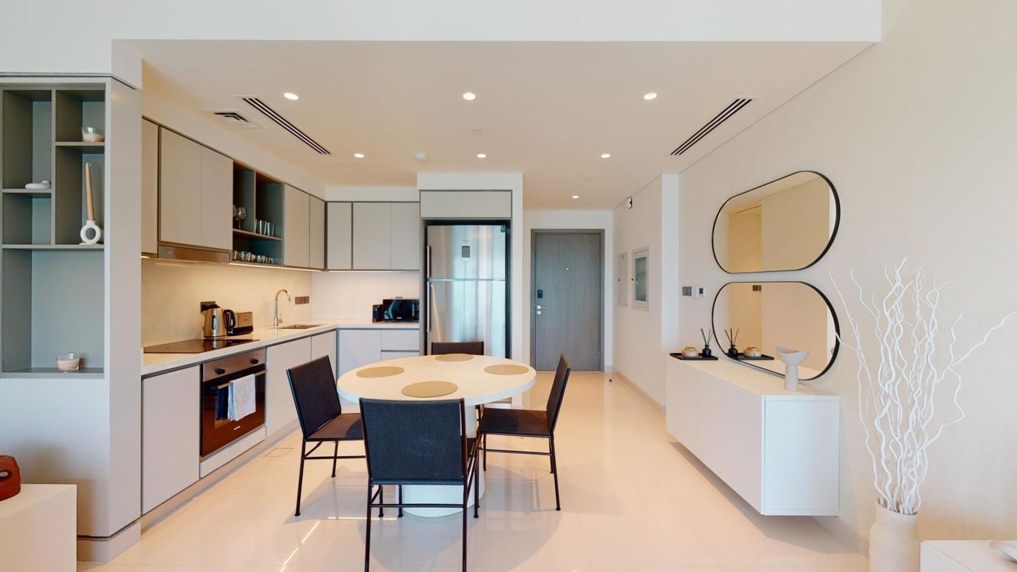 Eden's Homes & - Sunrise Bay Emaar Beachfront * Dubai