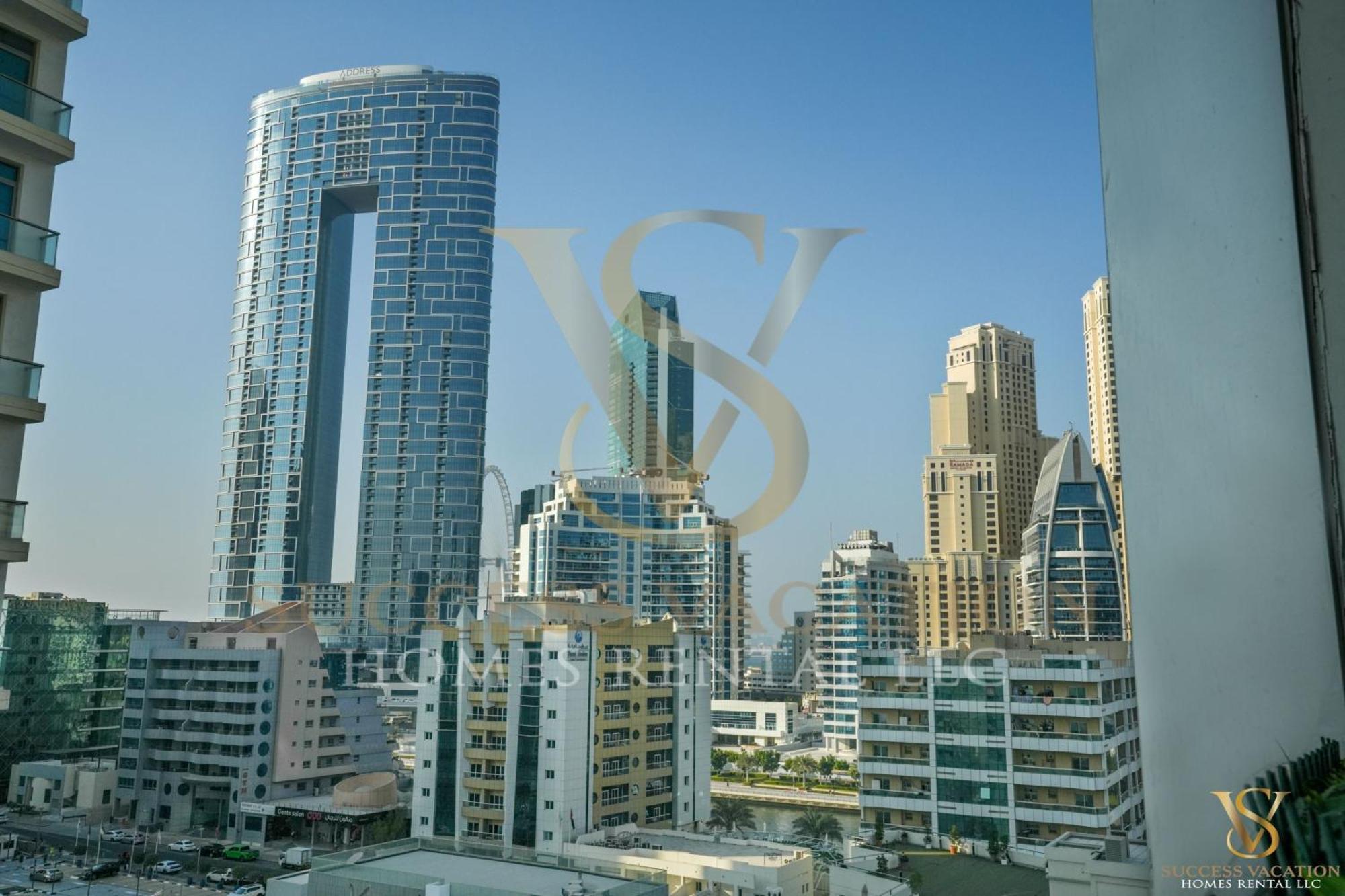 Success Luxury - 5 Min Away Marina Corniche - Free Housekeeping Provided Everyday-24-7 Staff Available For Services Apartment *