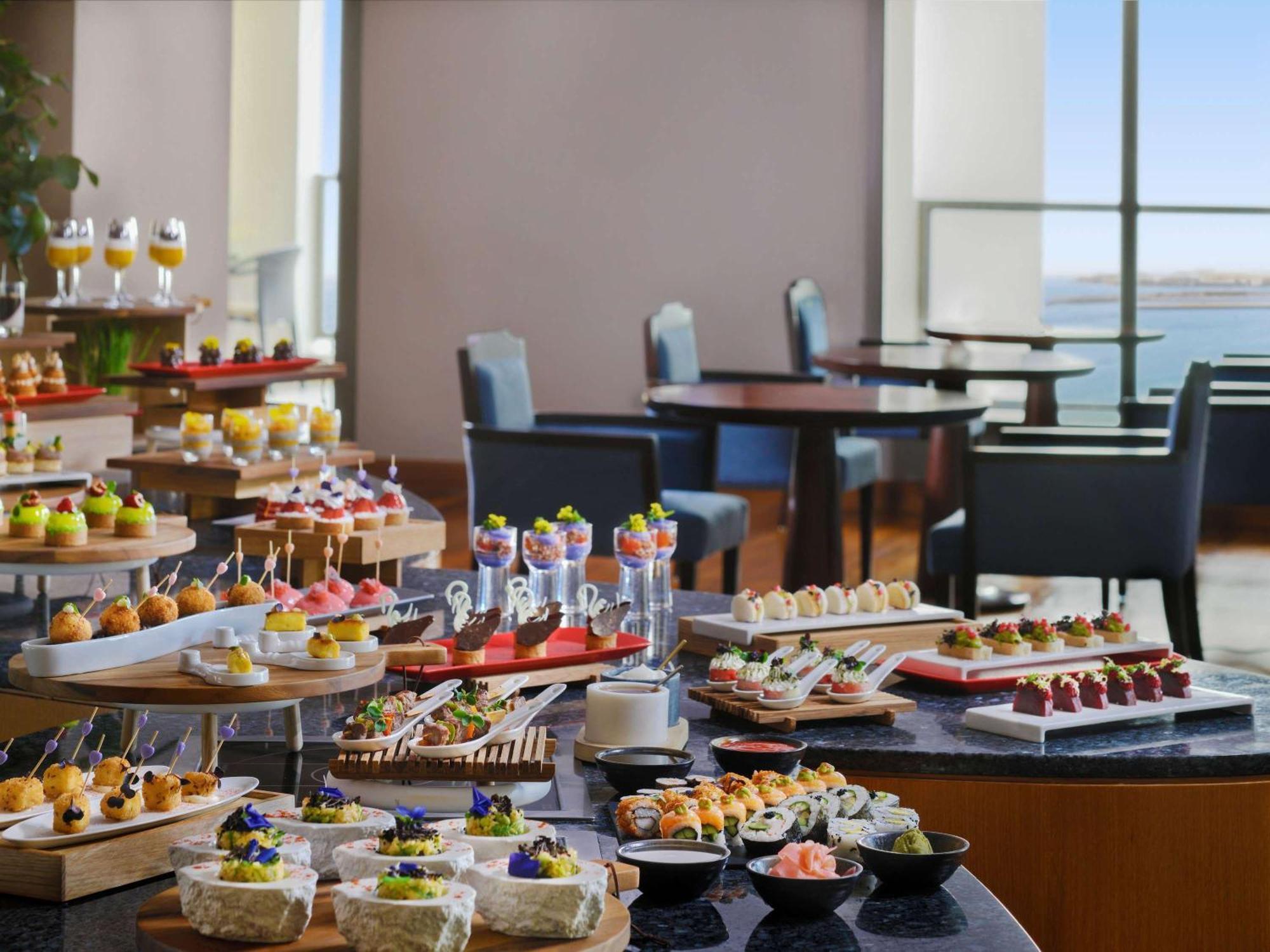 Moevenpick Jumeirah Hotel 5*