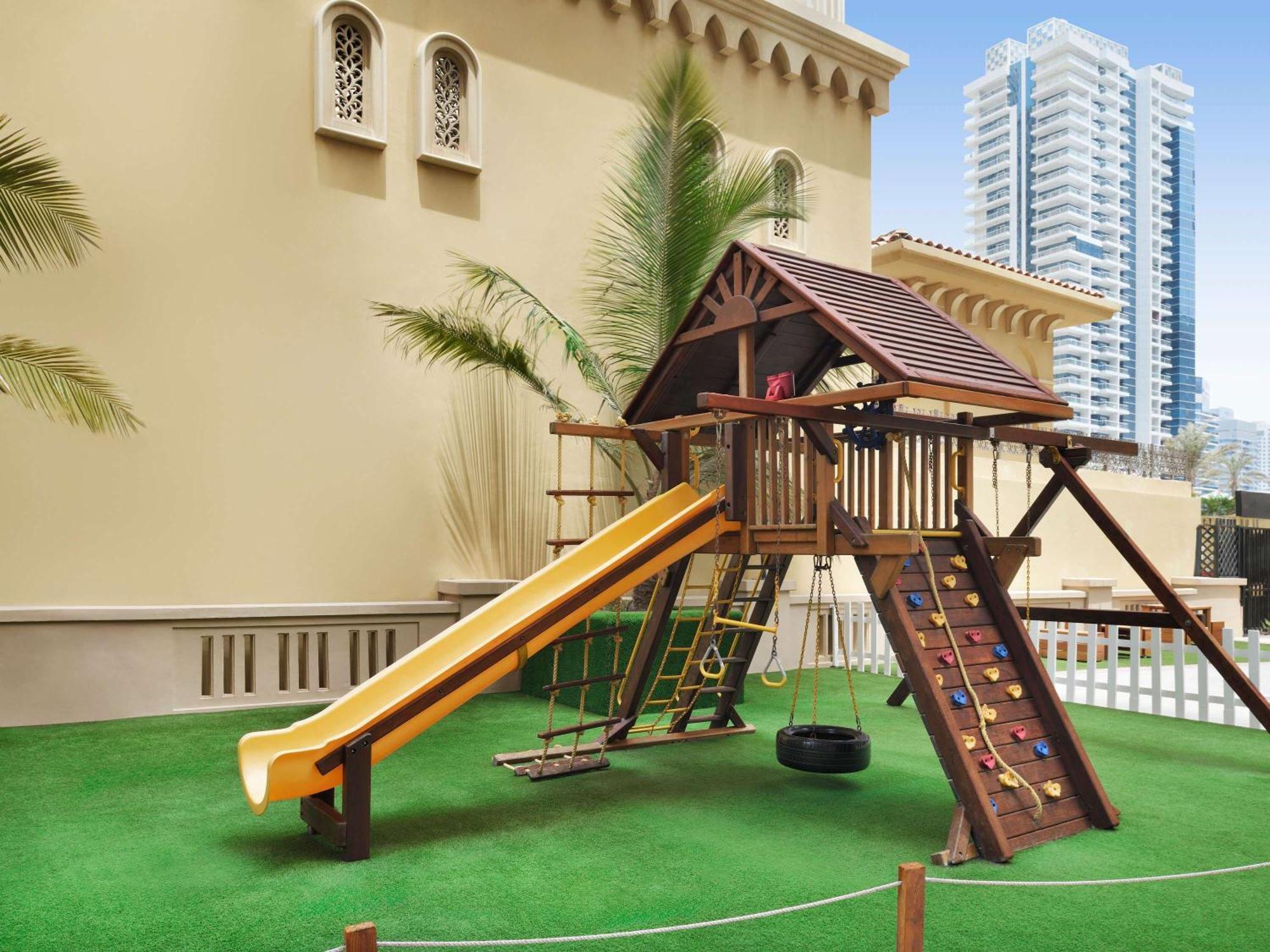 Moevenpick Jumeirah Hotel 5*