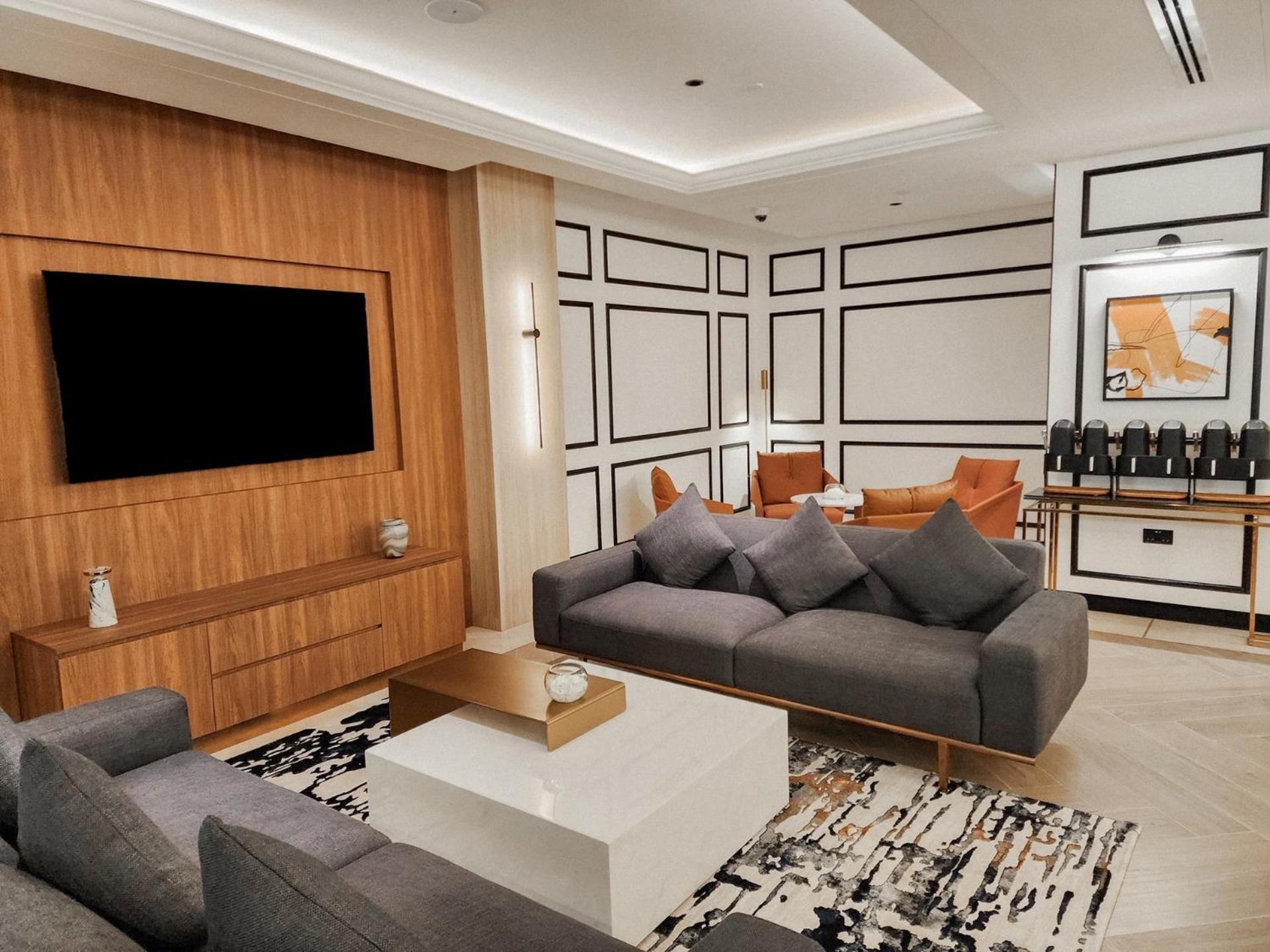Hotel Crowne Plaza - Jumeirah By Ihg 5*