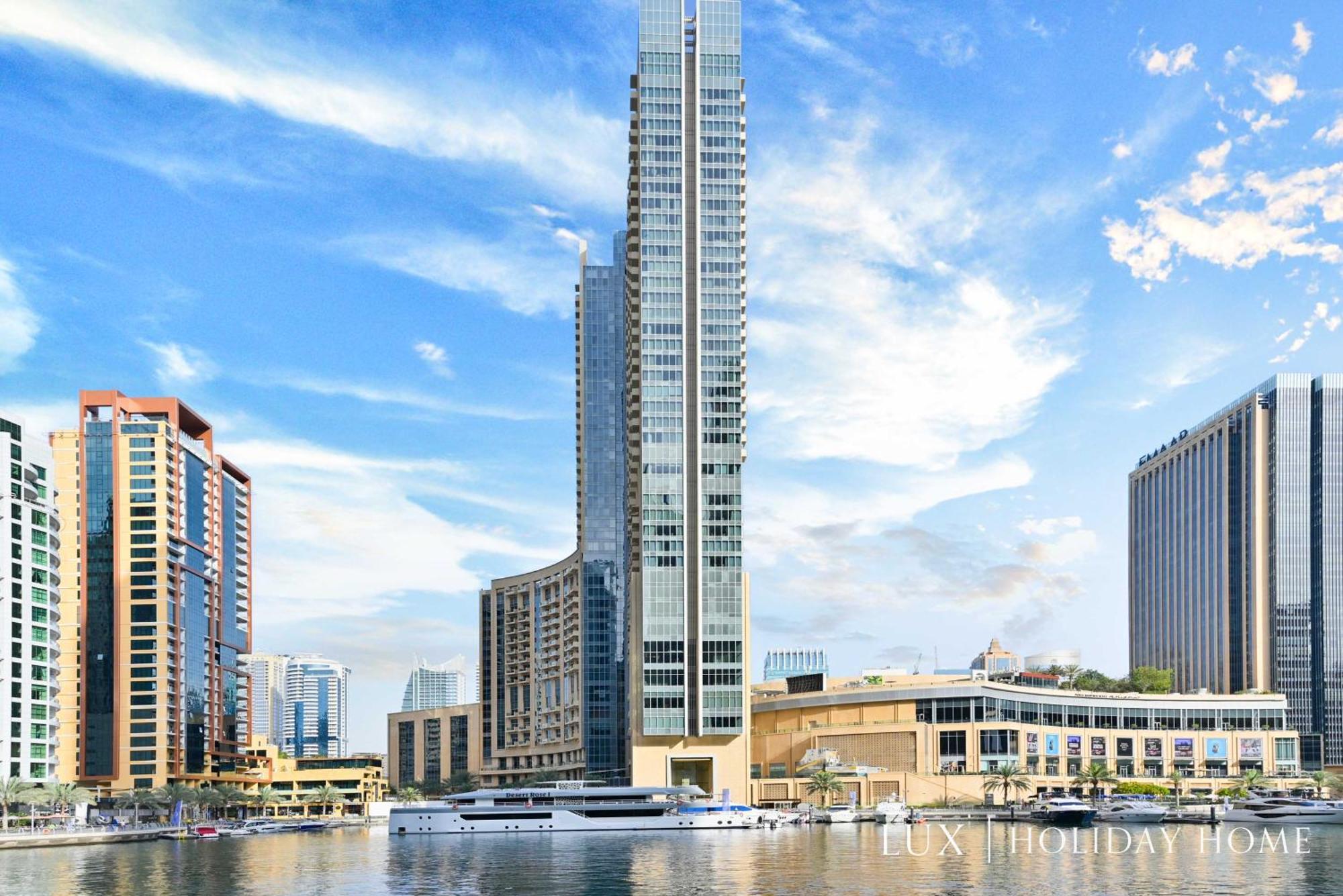 Lux - The Scenic Space Marina View Apartment *