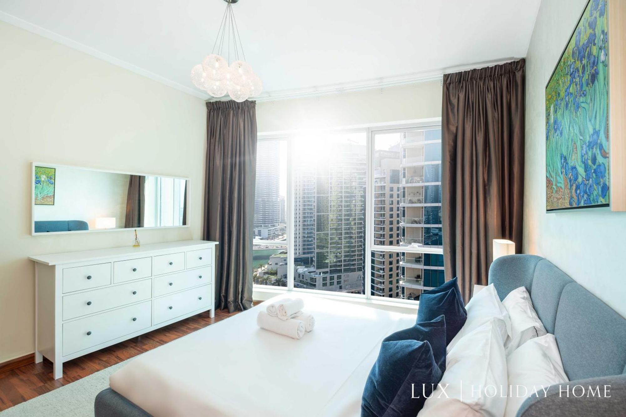 Apartment Lux - The Scenic Space Marina View *
