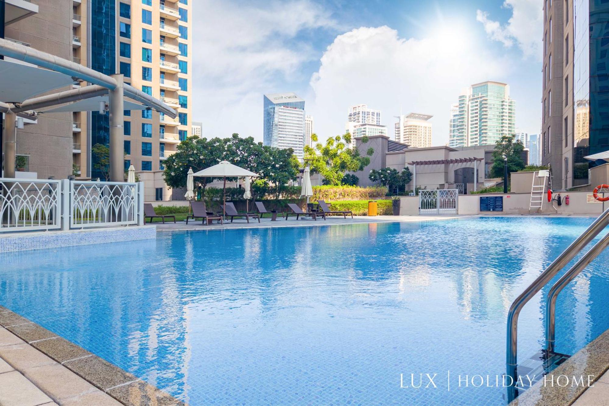 Apartment Lux - The Scenic Space Marina View *